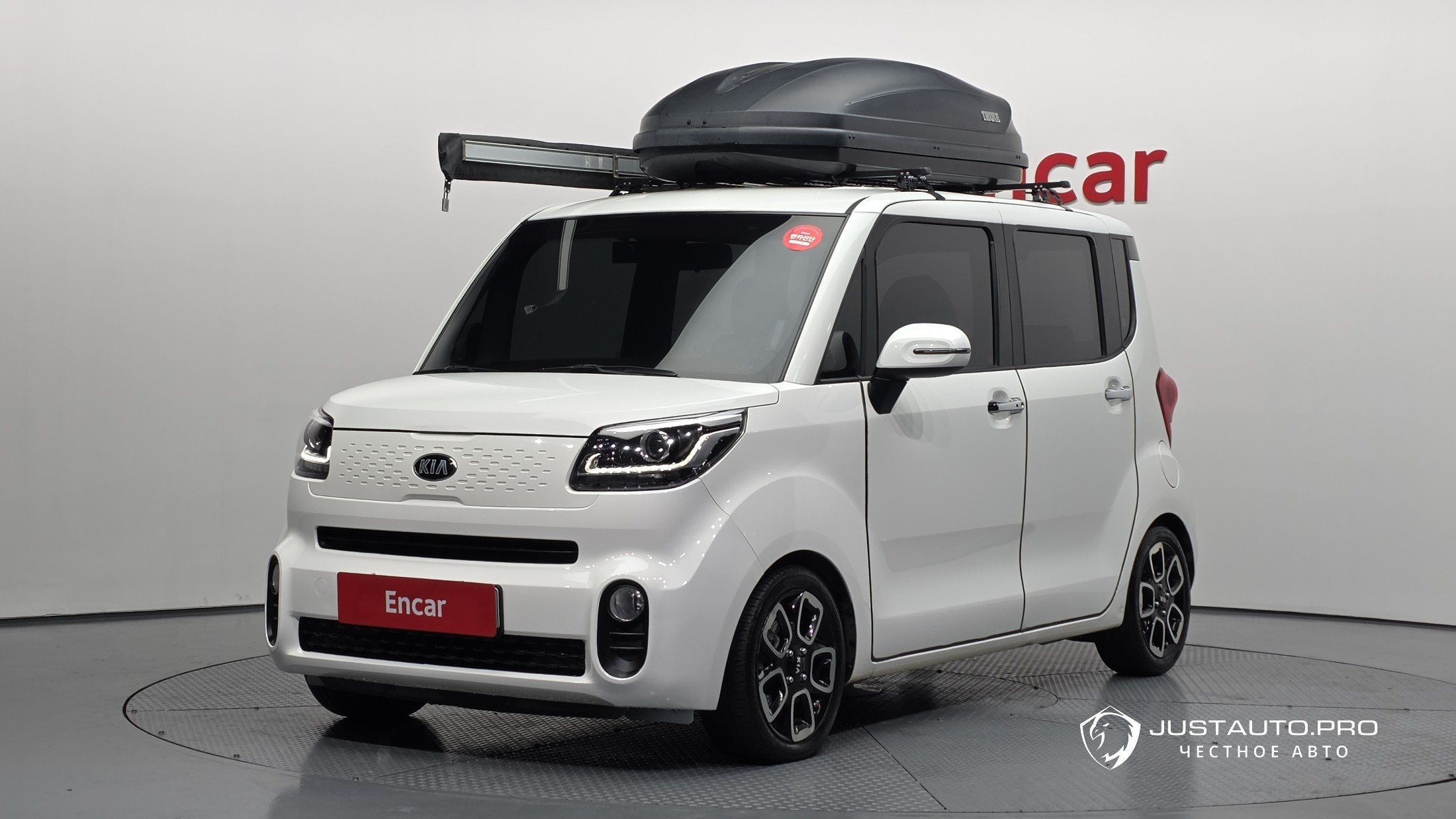 Автомобиль Kia RAY