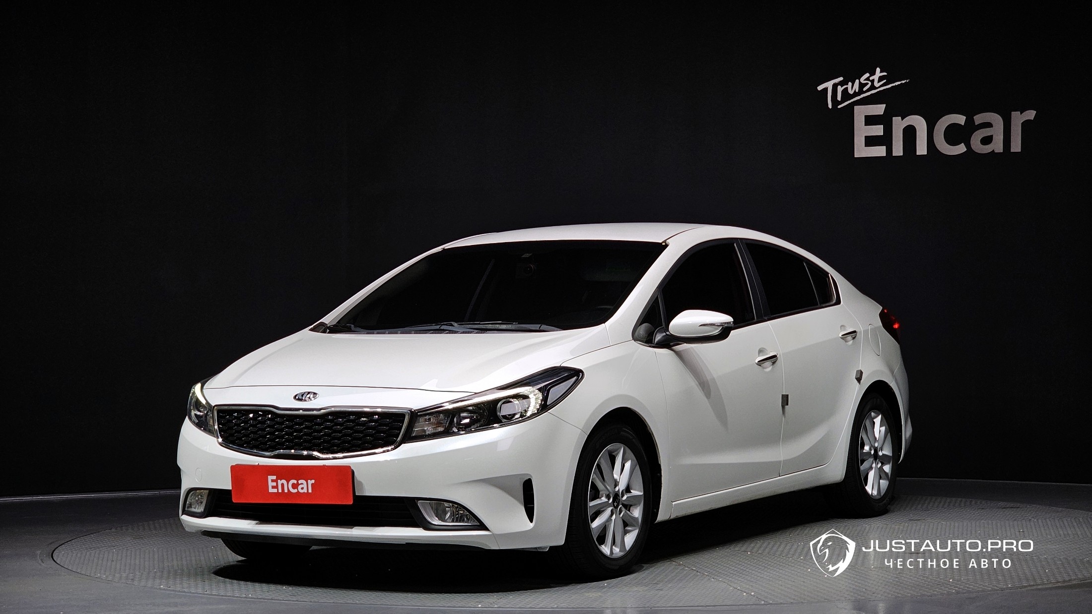 Автомобиль Kia K3