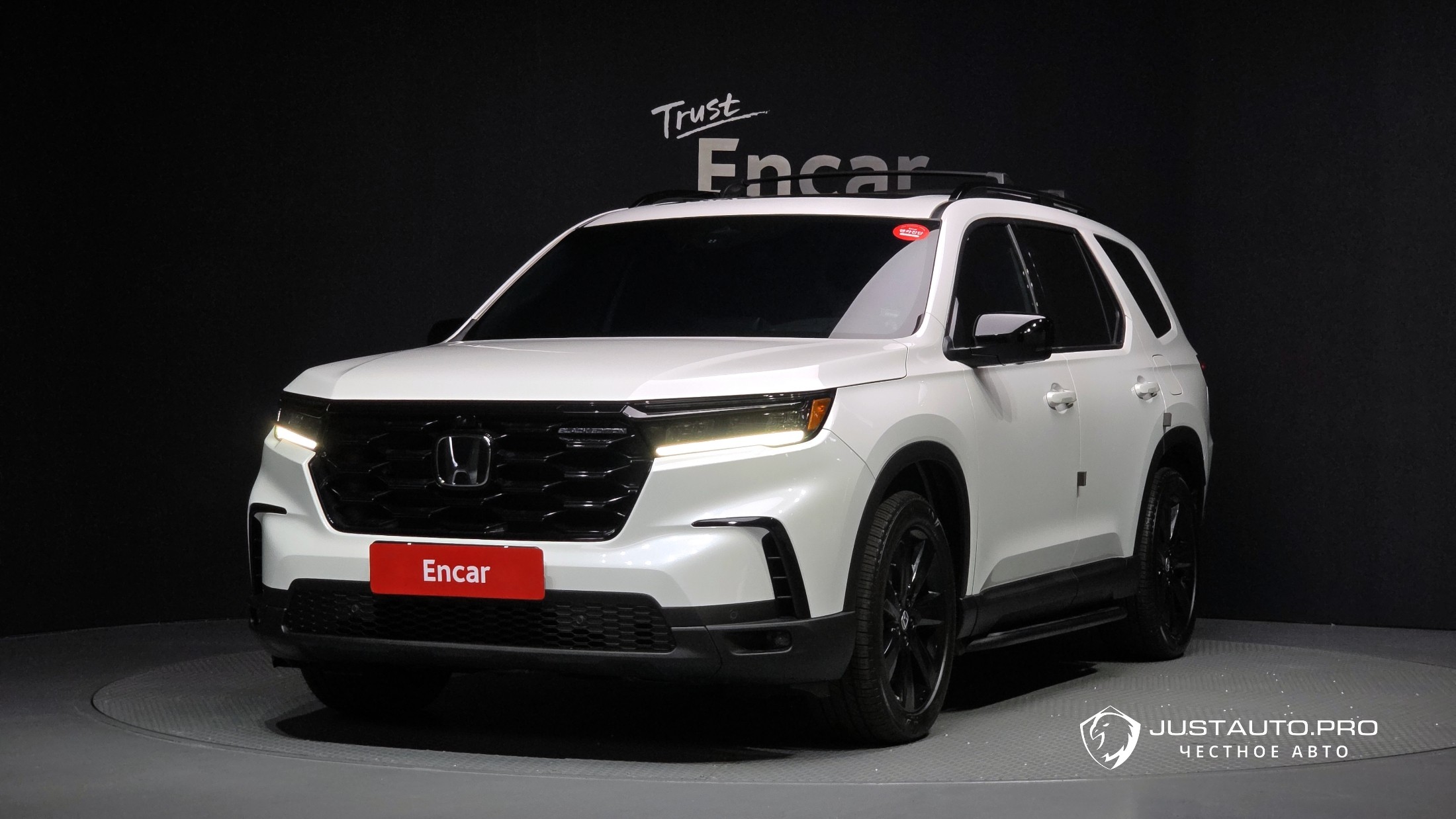 Автомобиль Honda Pilot