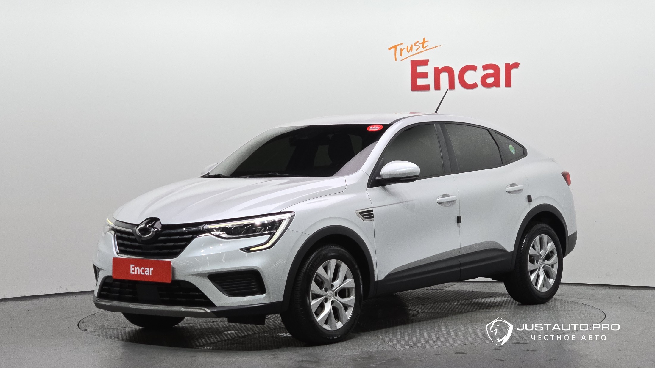 Автомобиль Renault-KoreaSamsung XM3