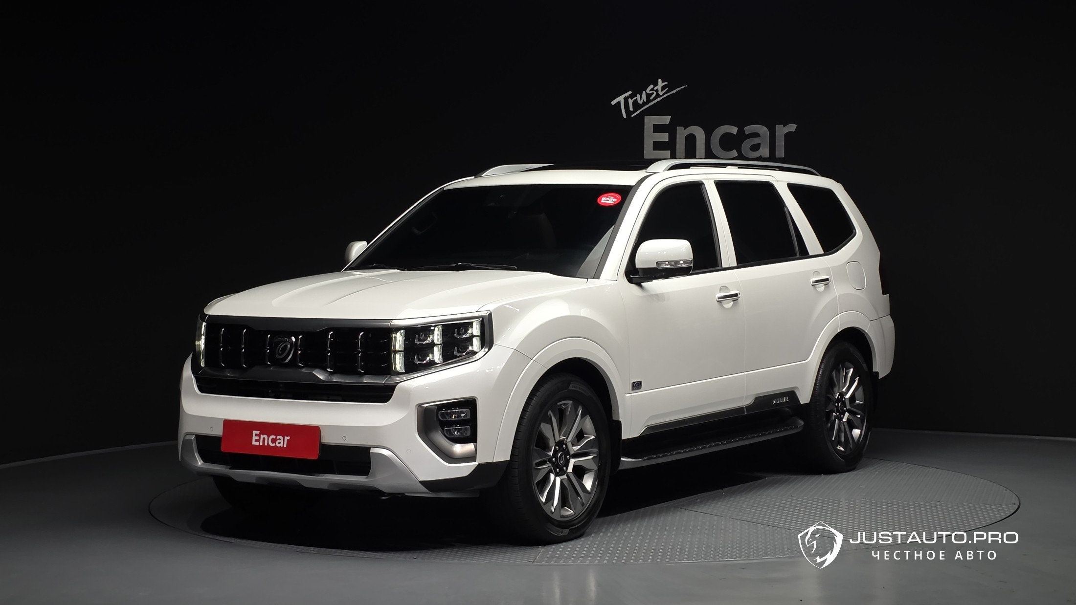 Автомобиль Kia Mohave