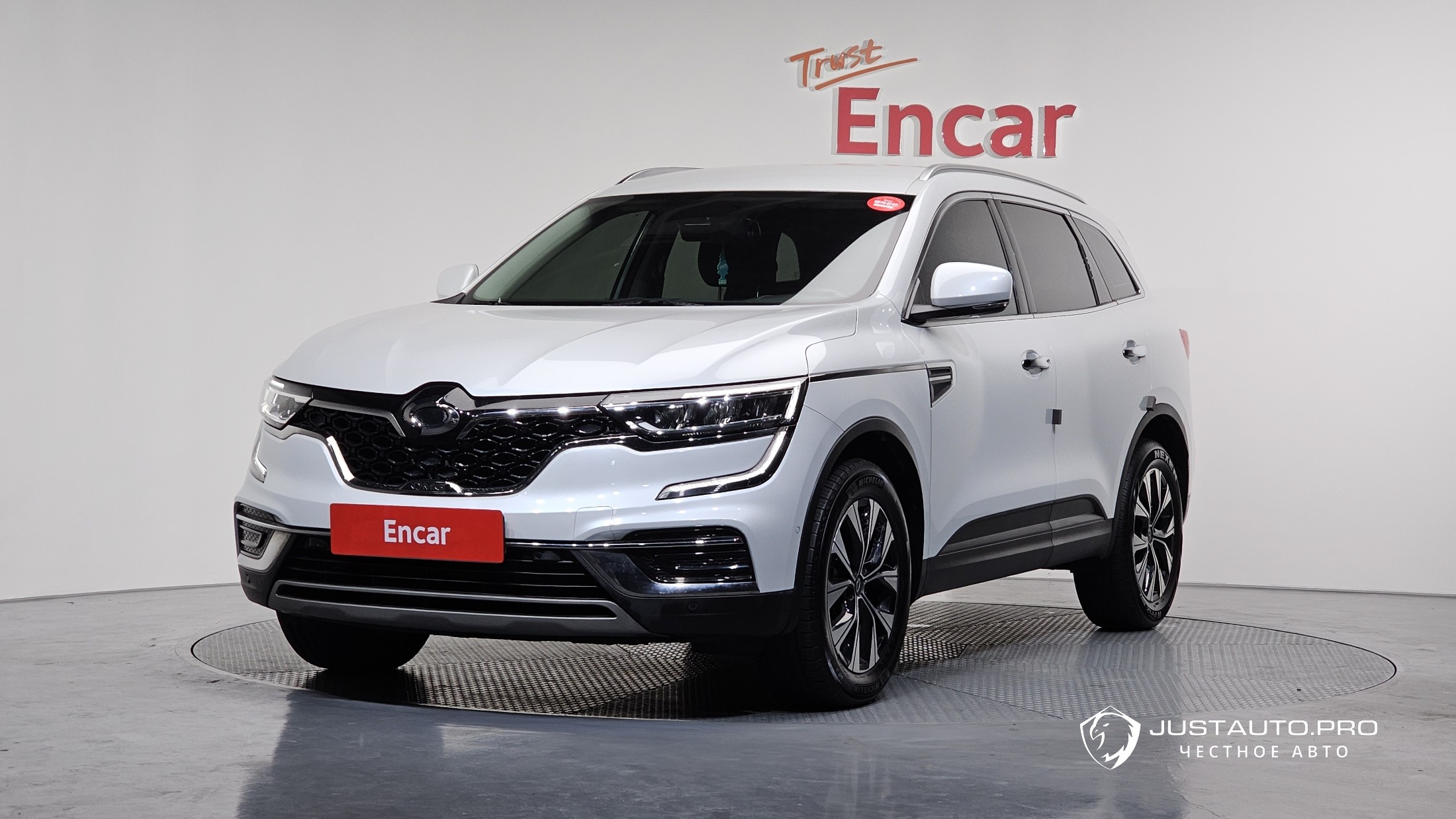 Автомобиль Renault-KoreaSamsung QM6