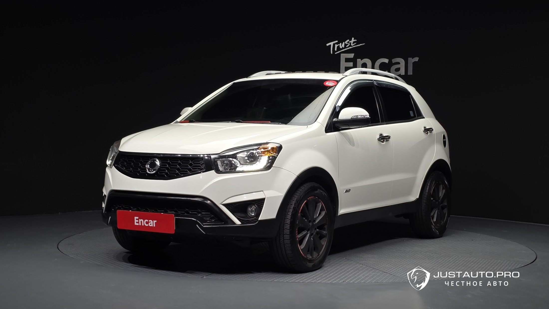 Автомобиль KG_Mobility_Ssangyong KORANDO