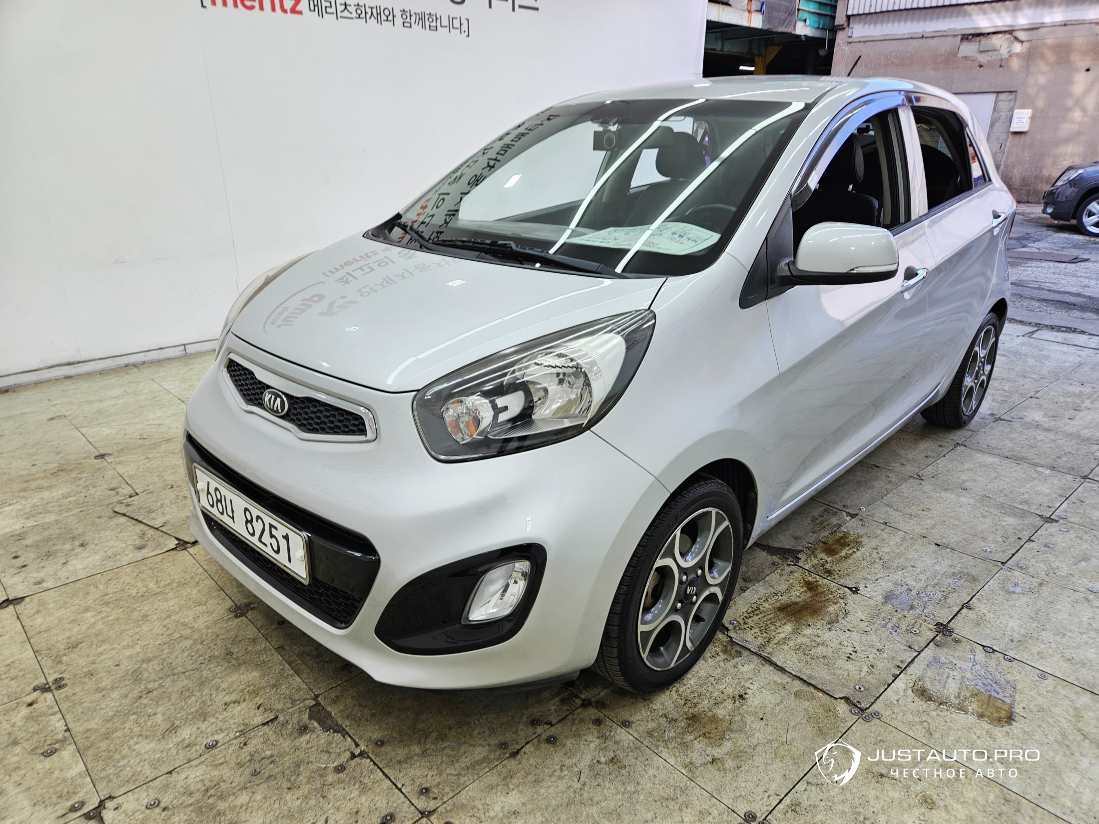 Автомобиль Kia morning