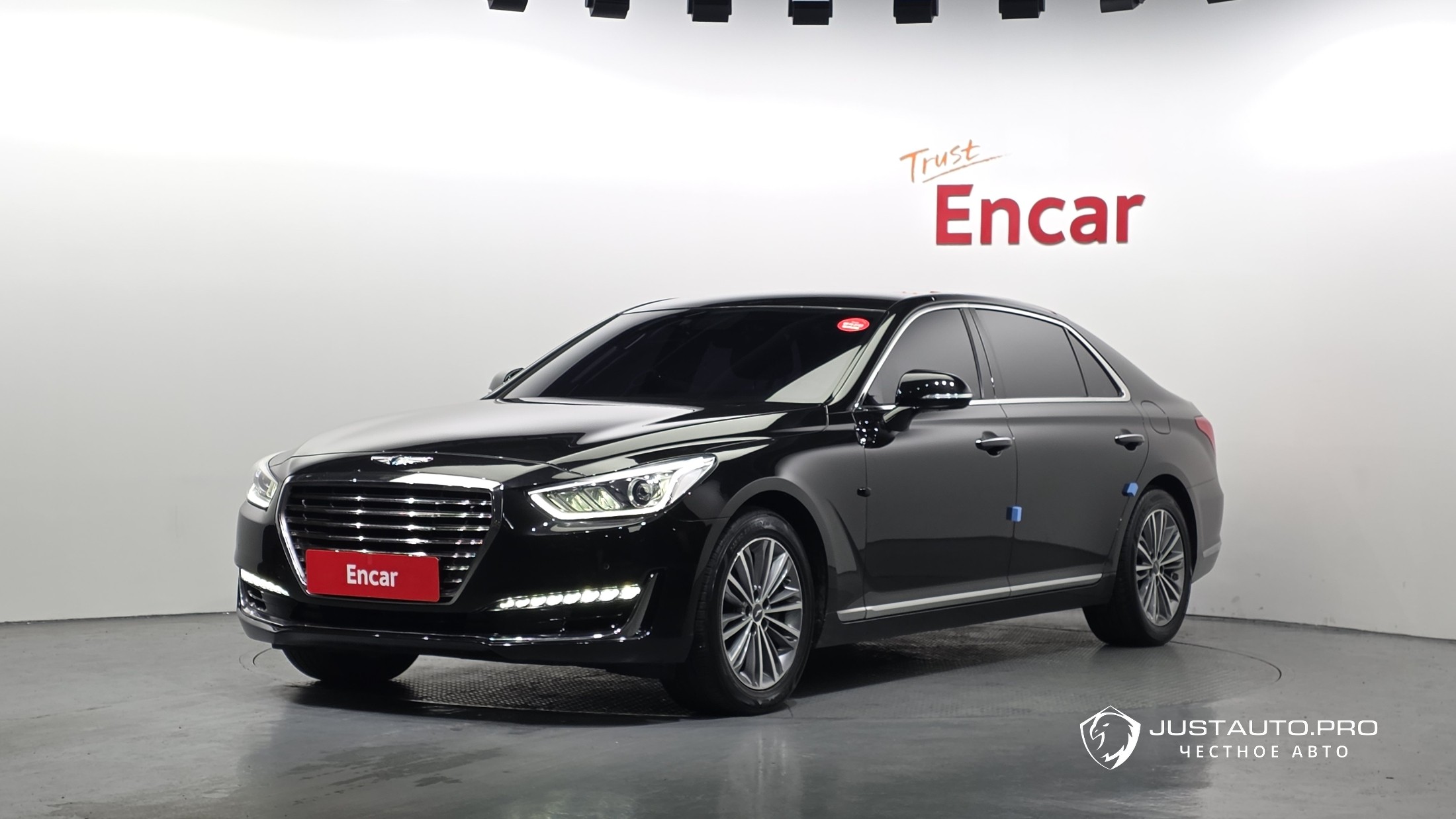 Автомобиль Genesis EQ900