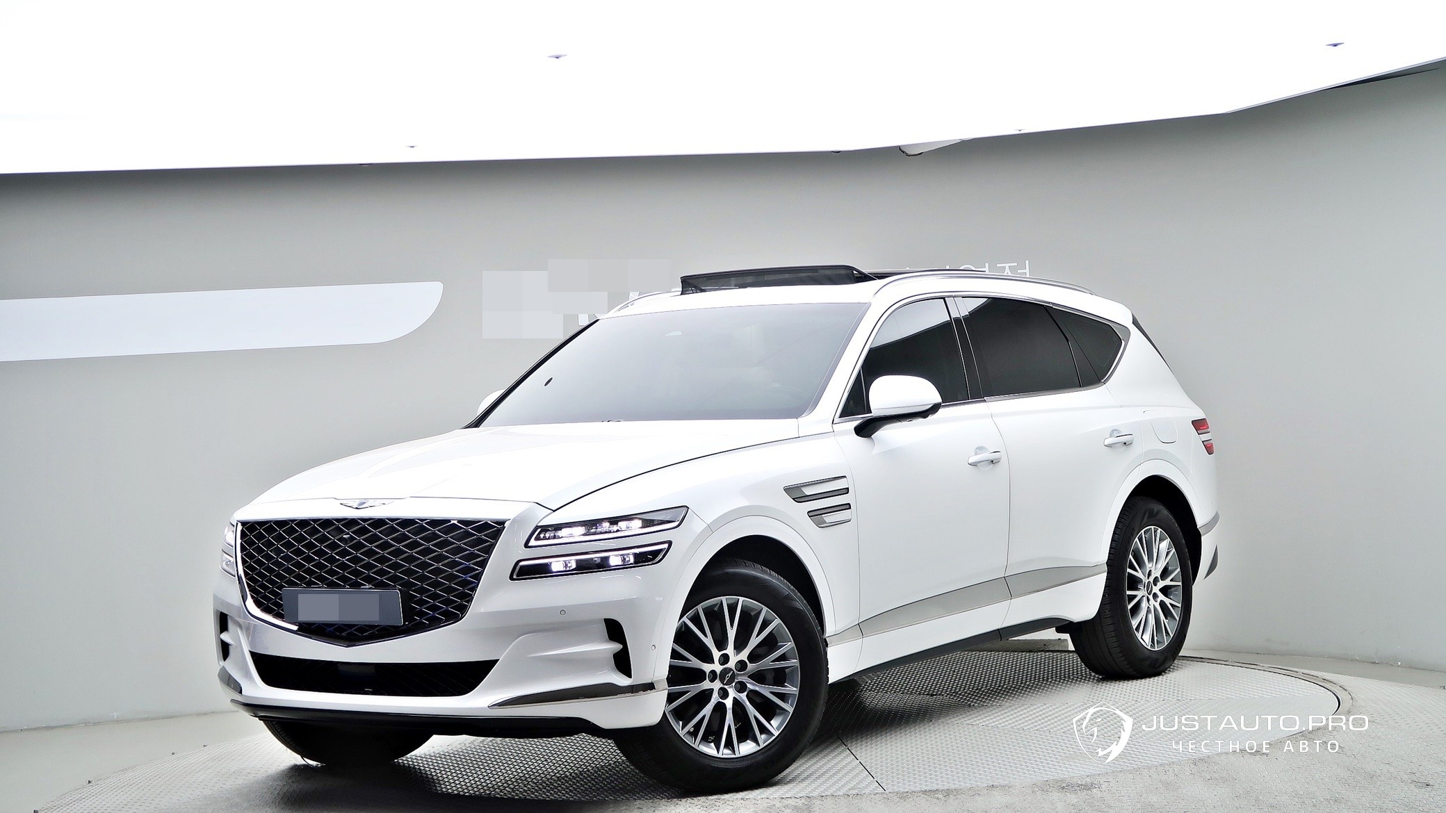Автомобиль Genesis GV80