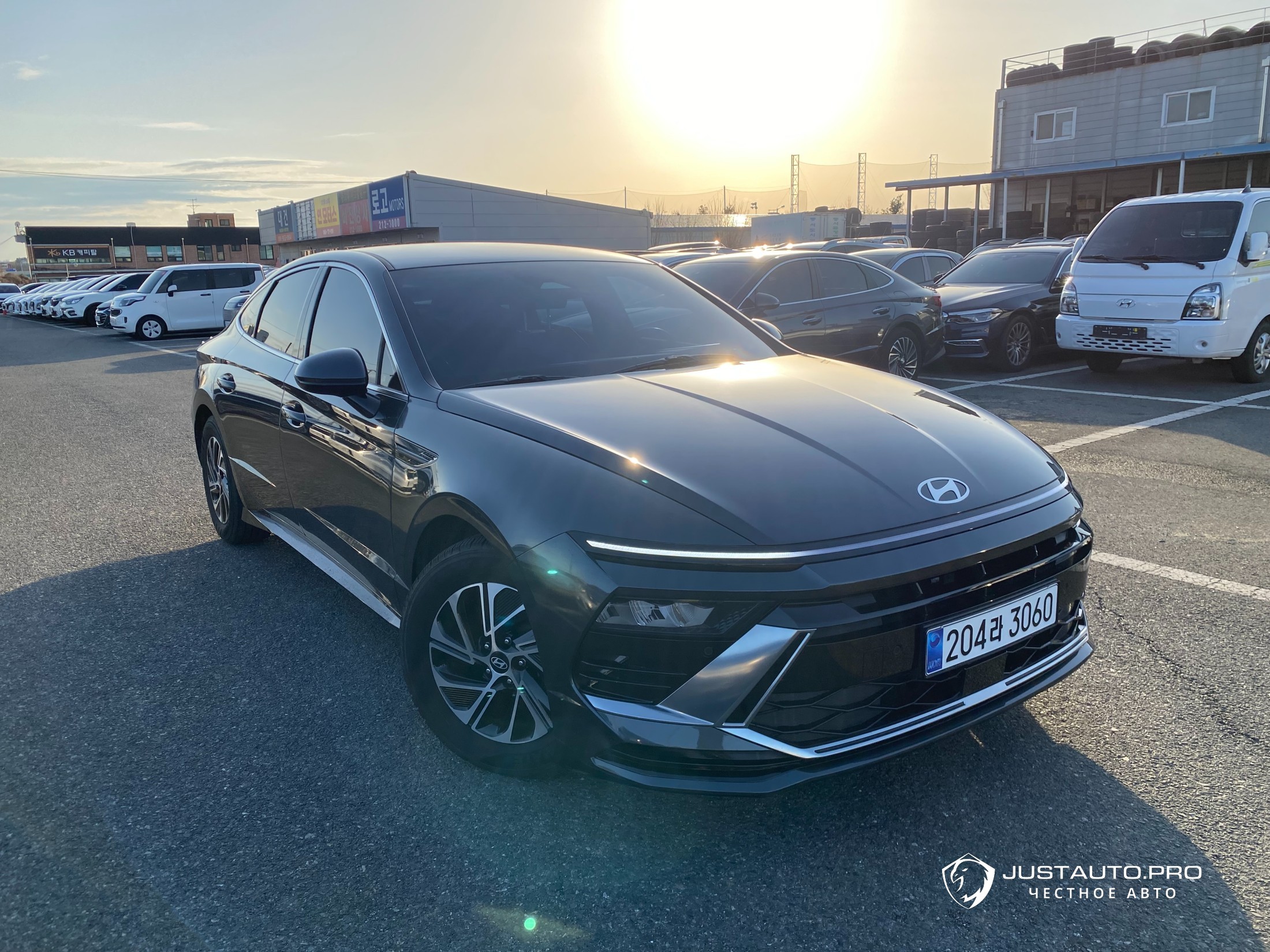 Автомобиль Hyundai Sonata