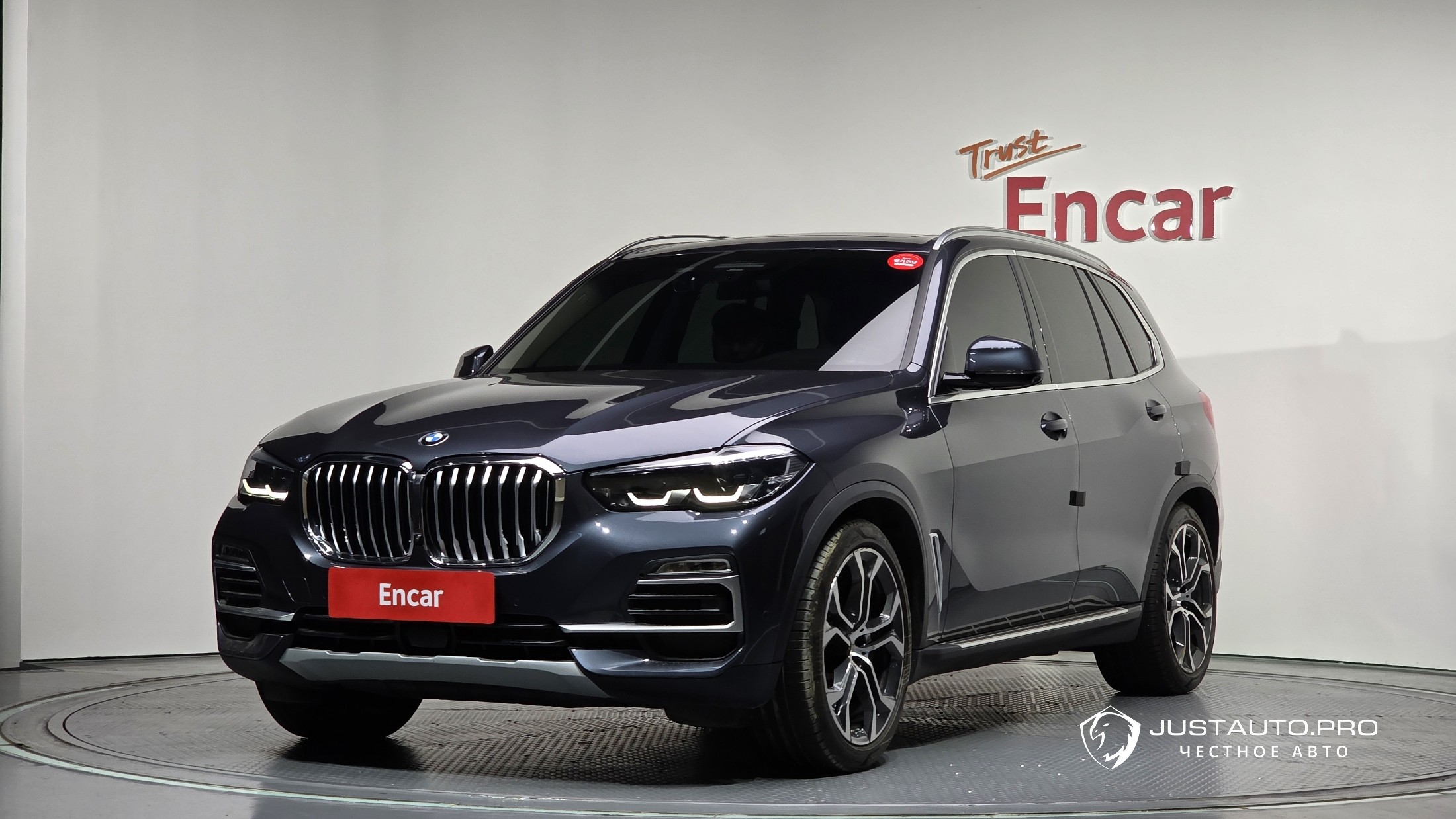 Автомобиль BMW X5