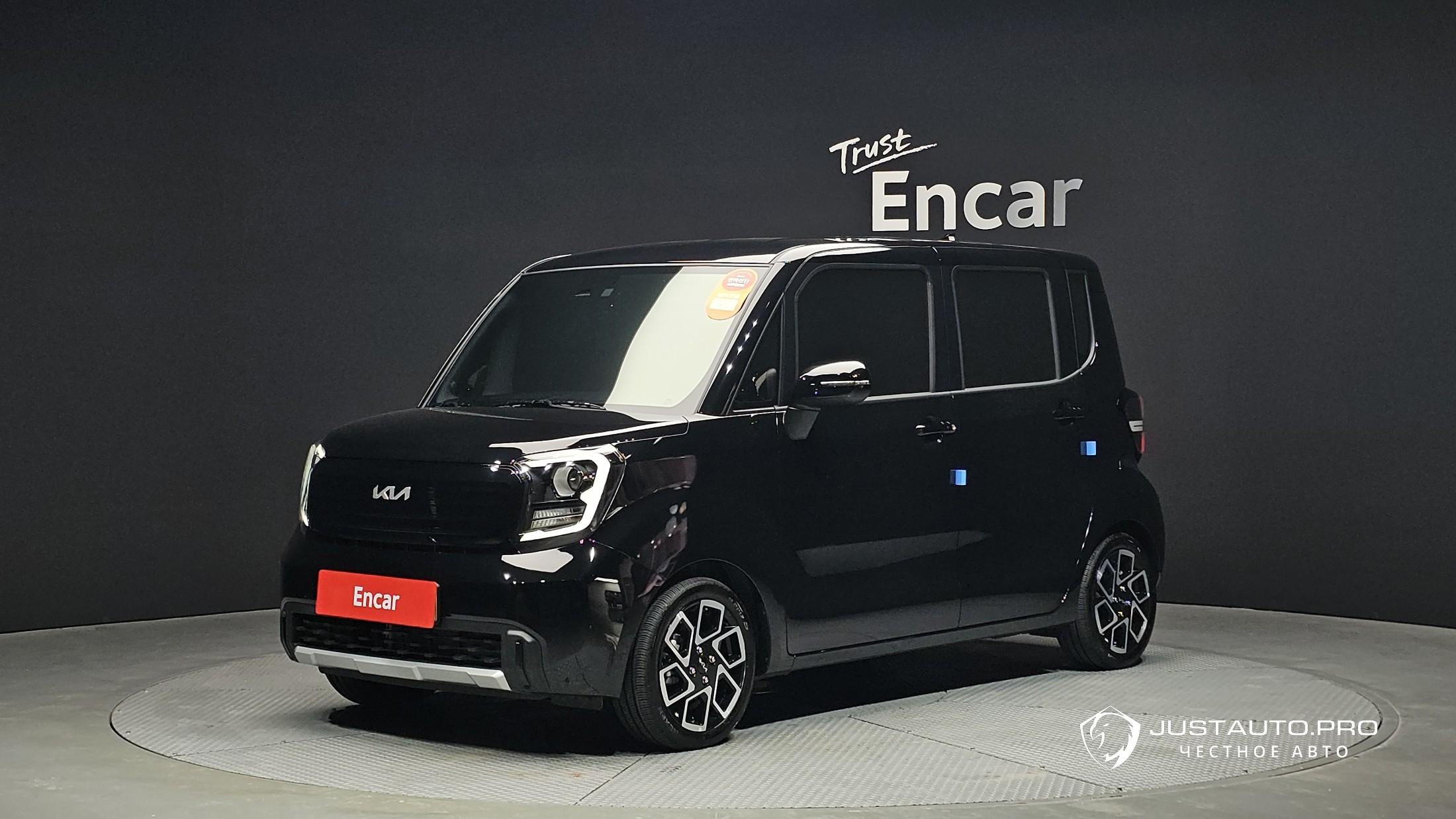 Автомобиль Kia RAY
