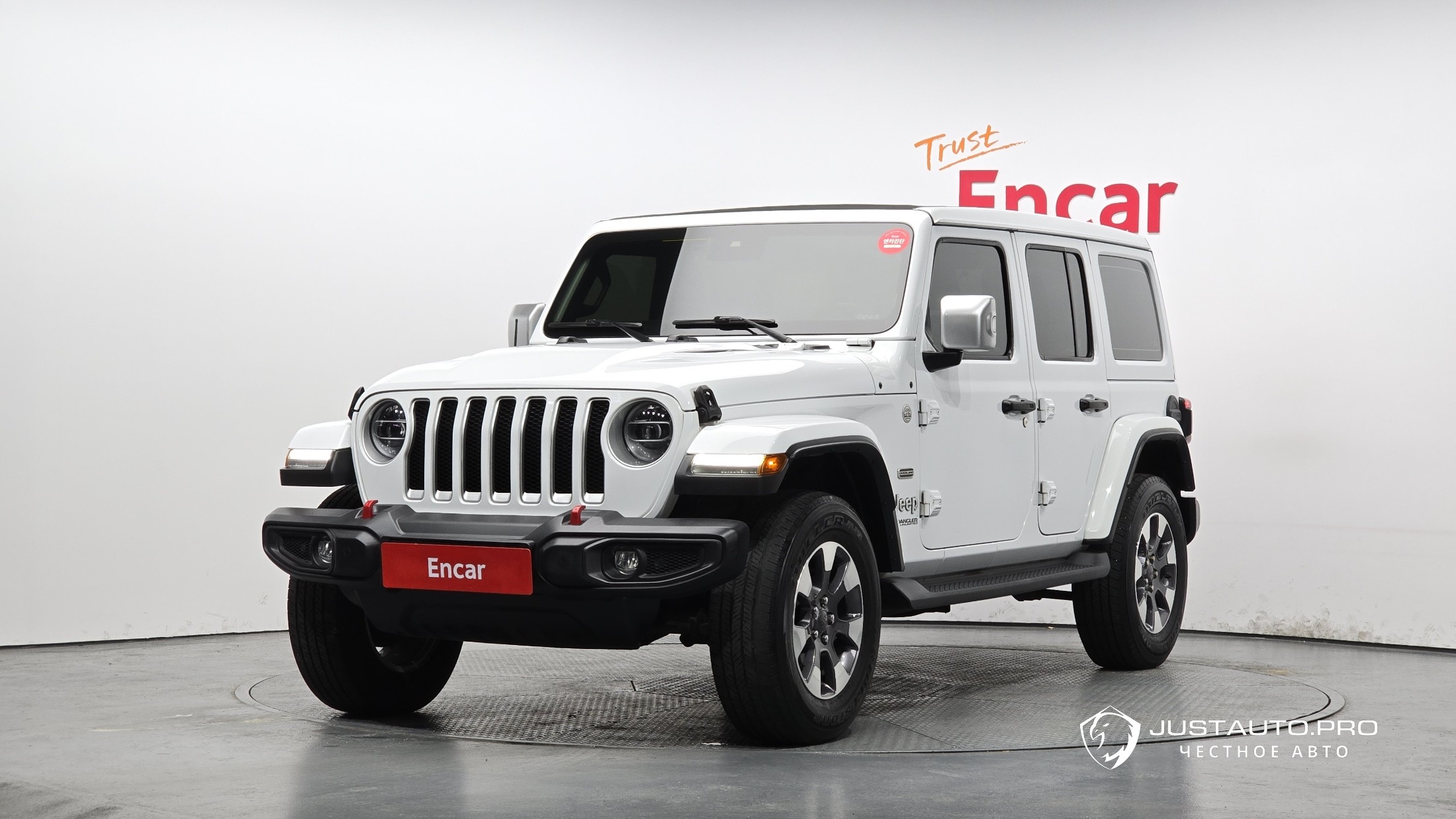 Автомобиль Jeep Wrangler