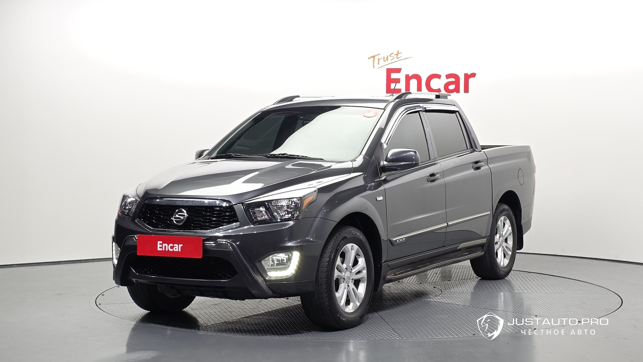 Автомобиль KG_Mobility_Ssangyong KORANDO