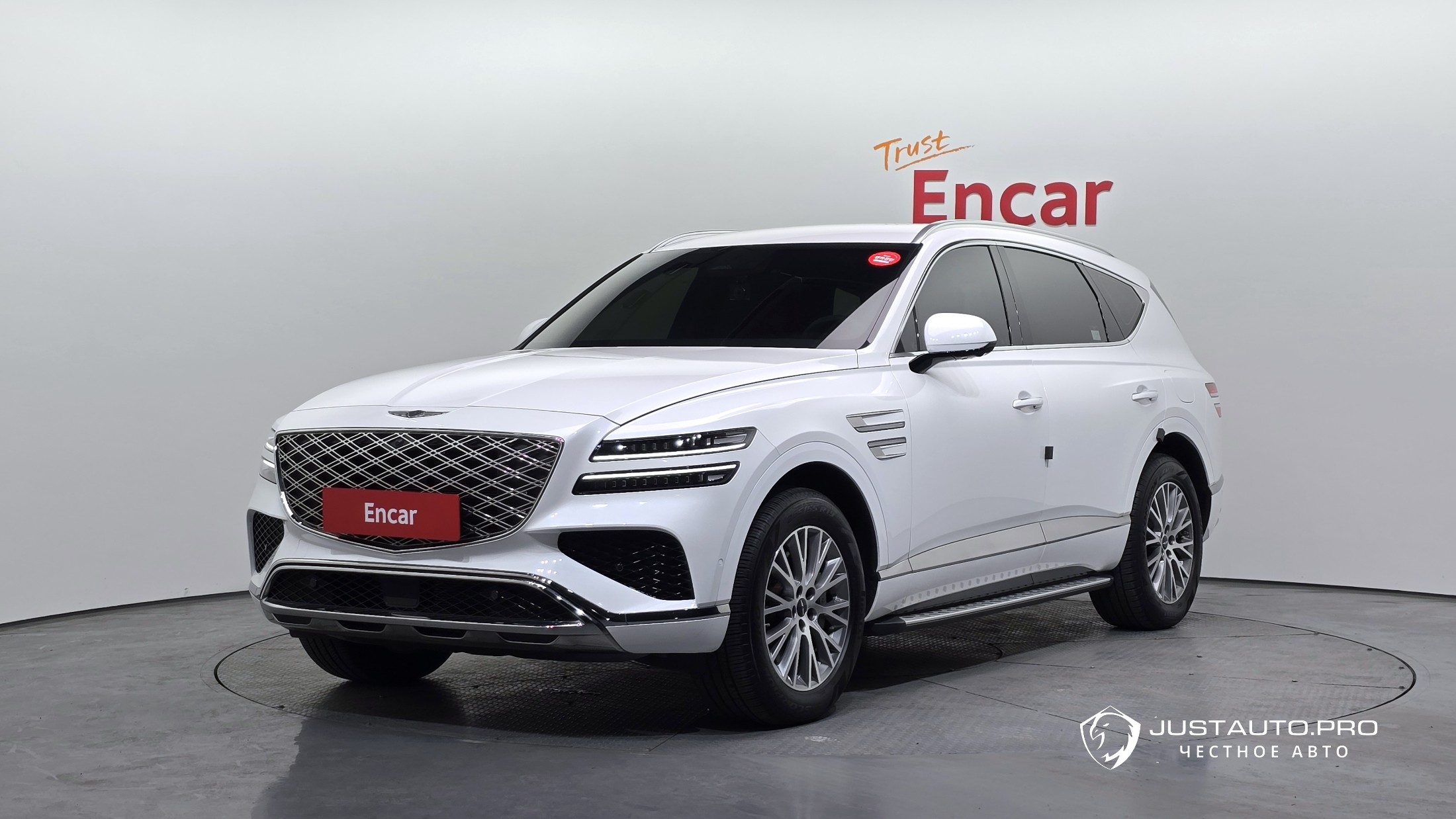 Автомобиль Genesis GV80