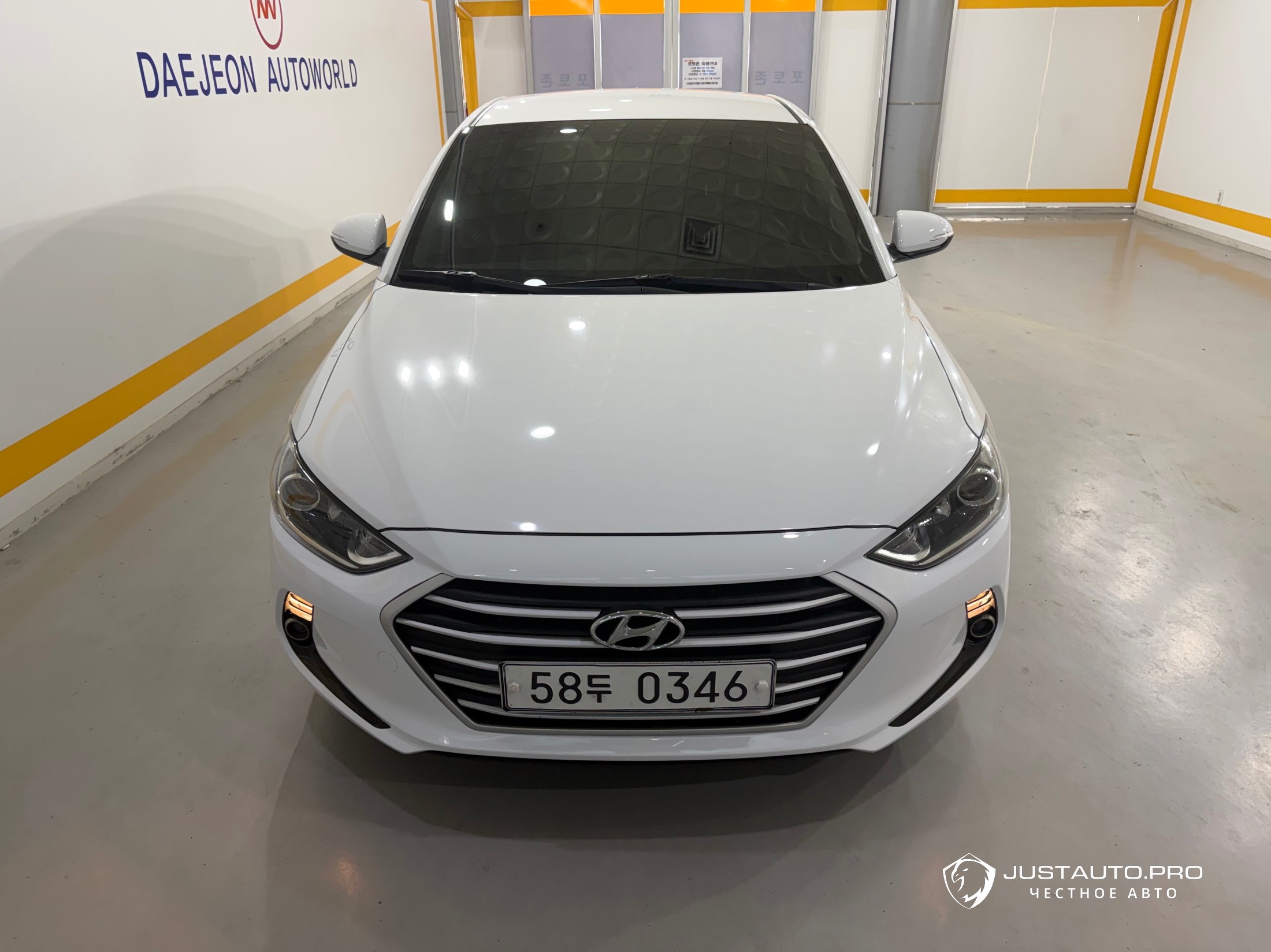 Автомобиль Hyundai AVANTE