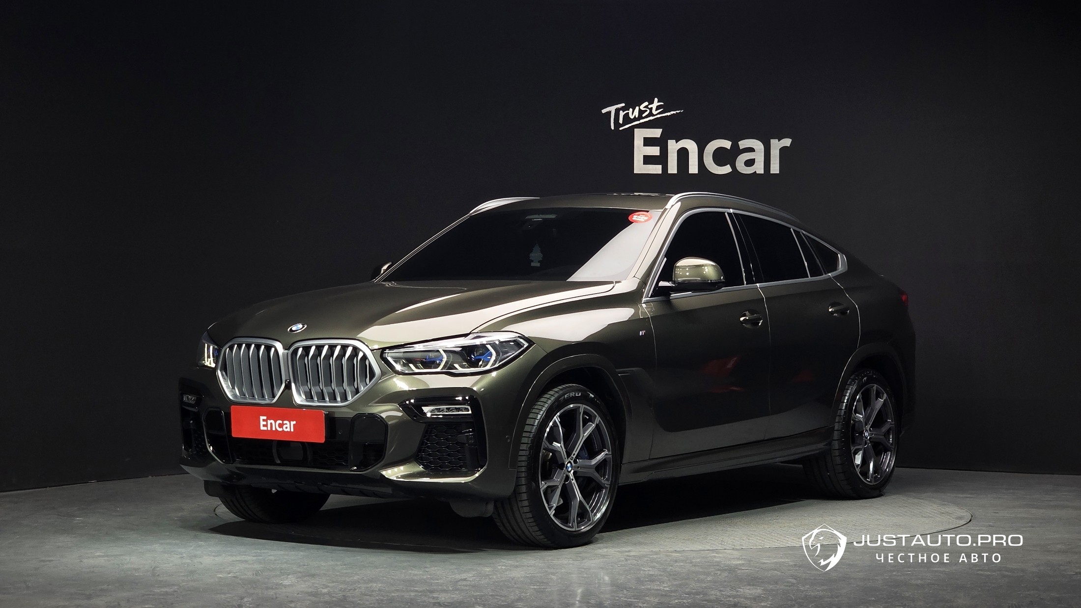 Автомобиль BMW X6