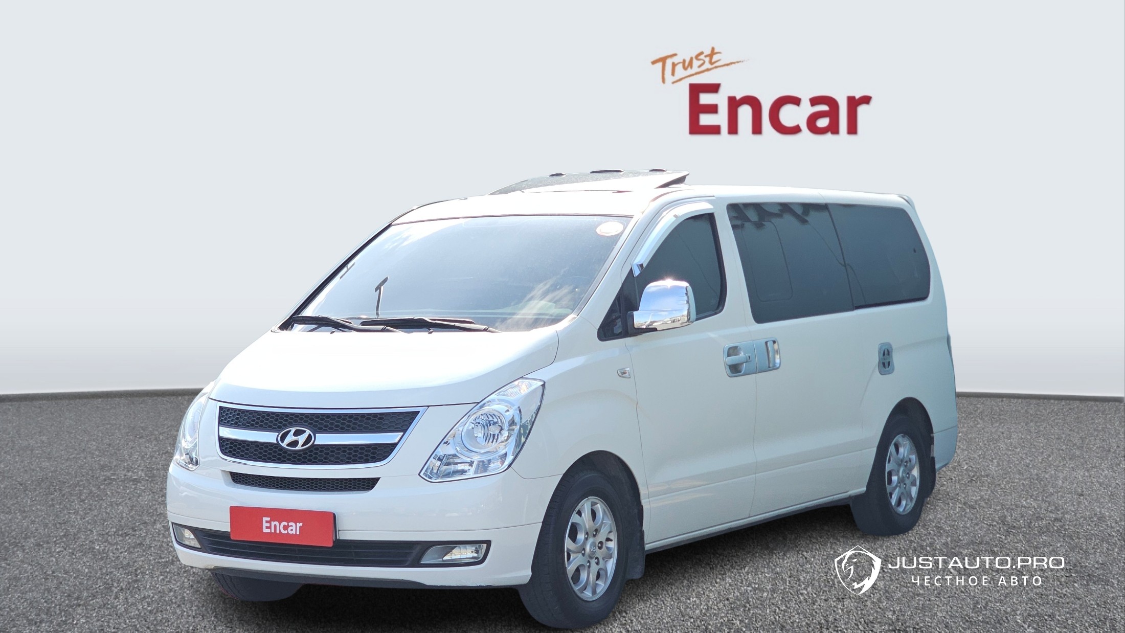 Автомобиль Hyundai Starex