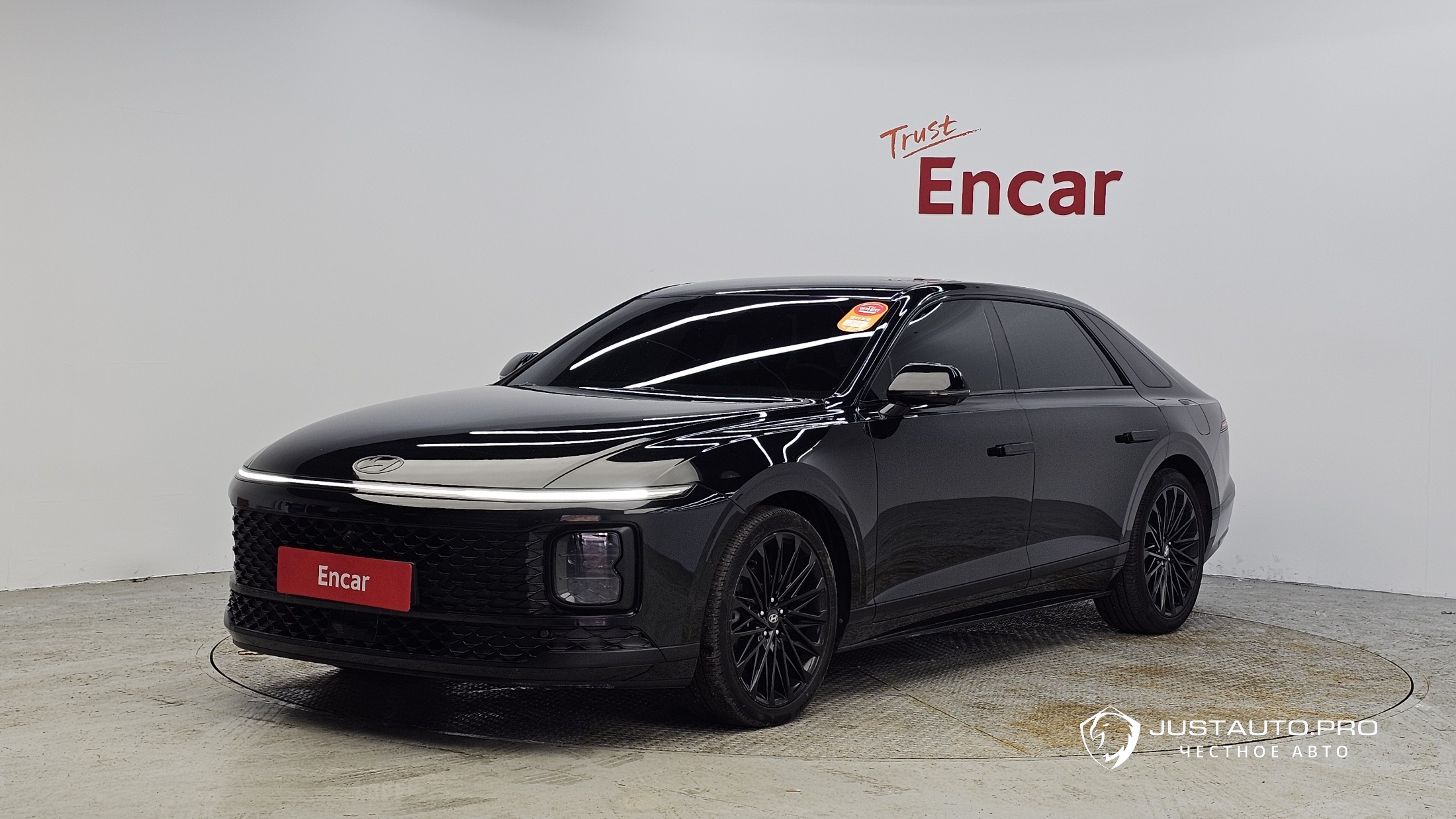 Автомобиль Hyundai Grandeur