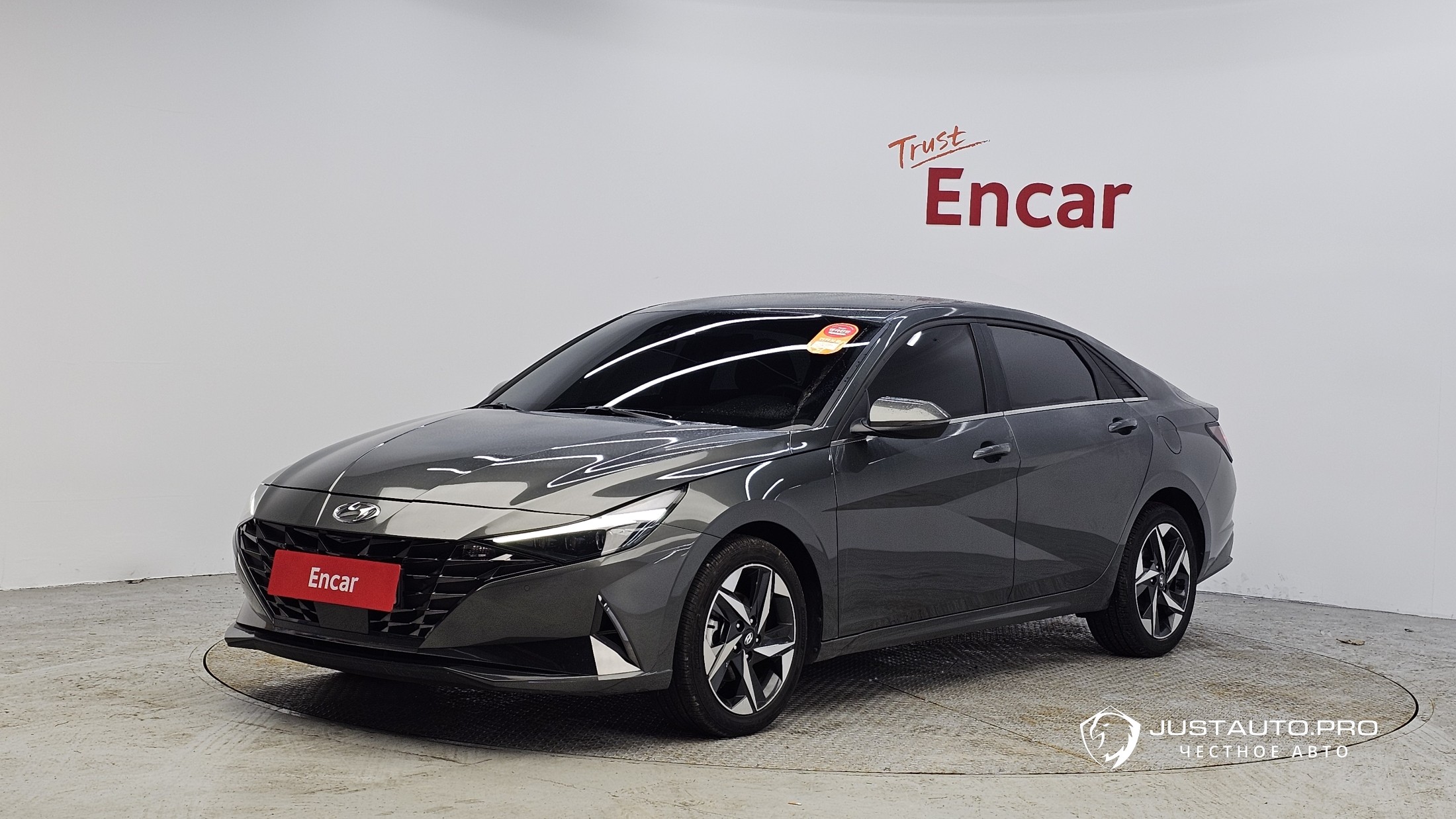 Автомобиль Hyundai AVANTE