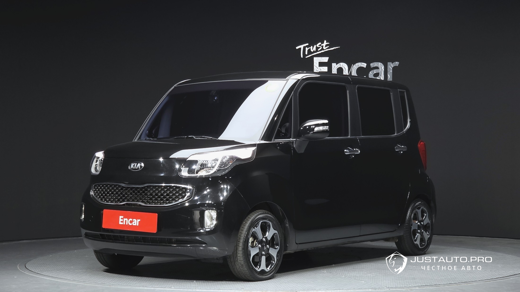 Автомобиль Kia RAY