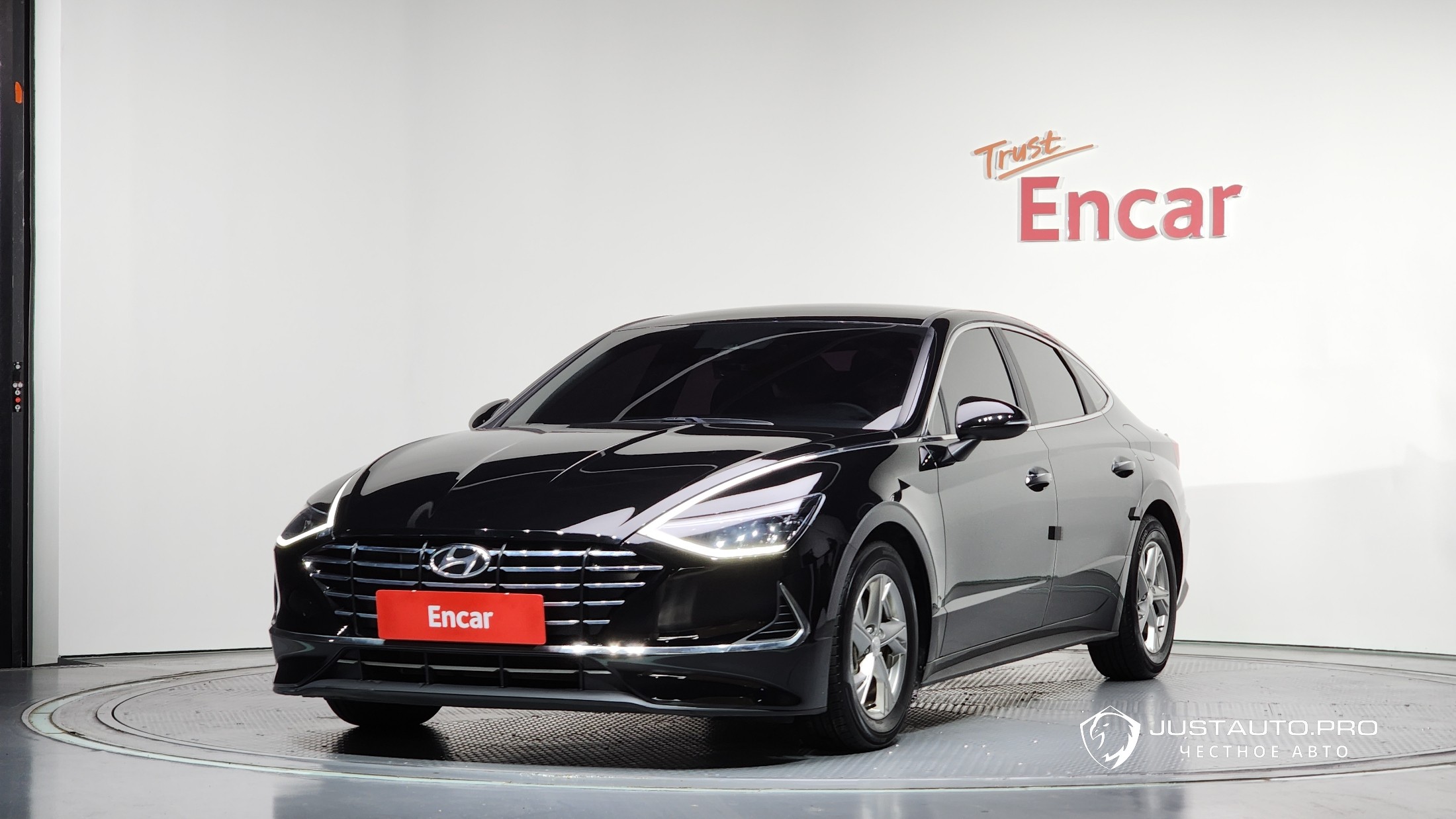 Автомобиль Hyundai Sonata