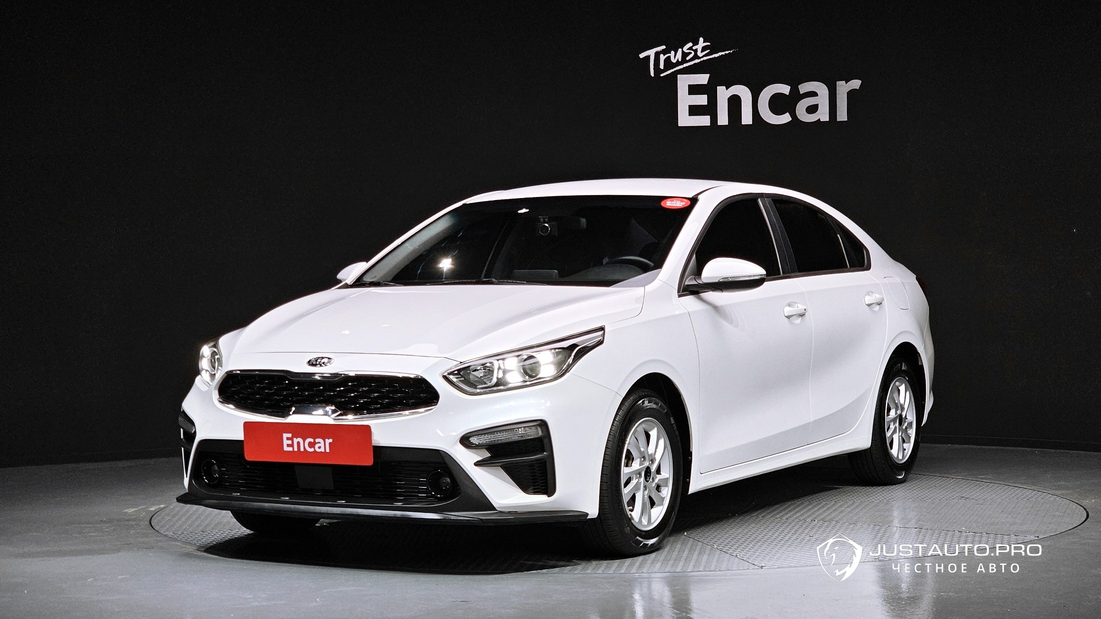 Автомобиль Kia K3