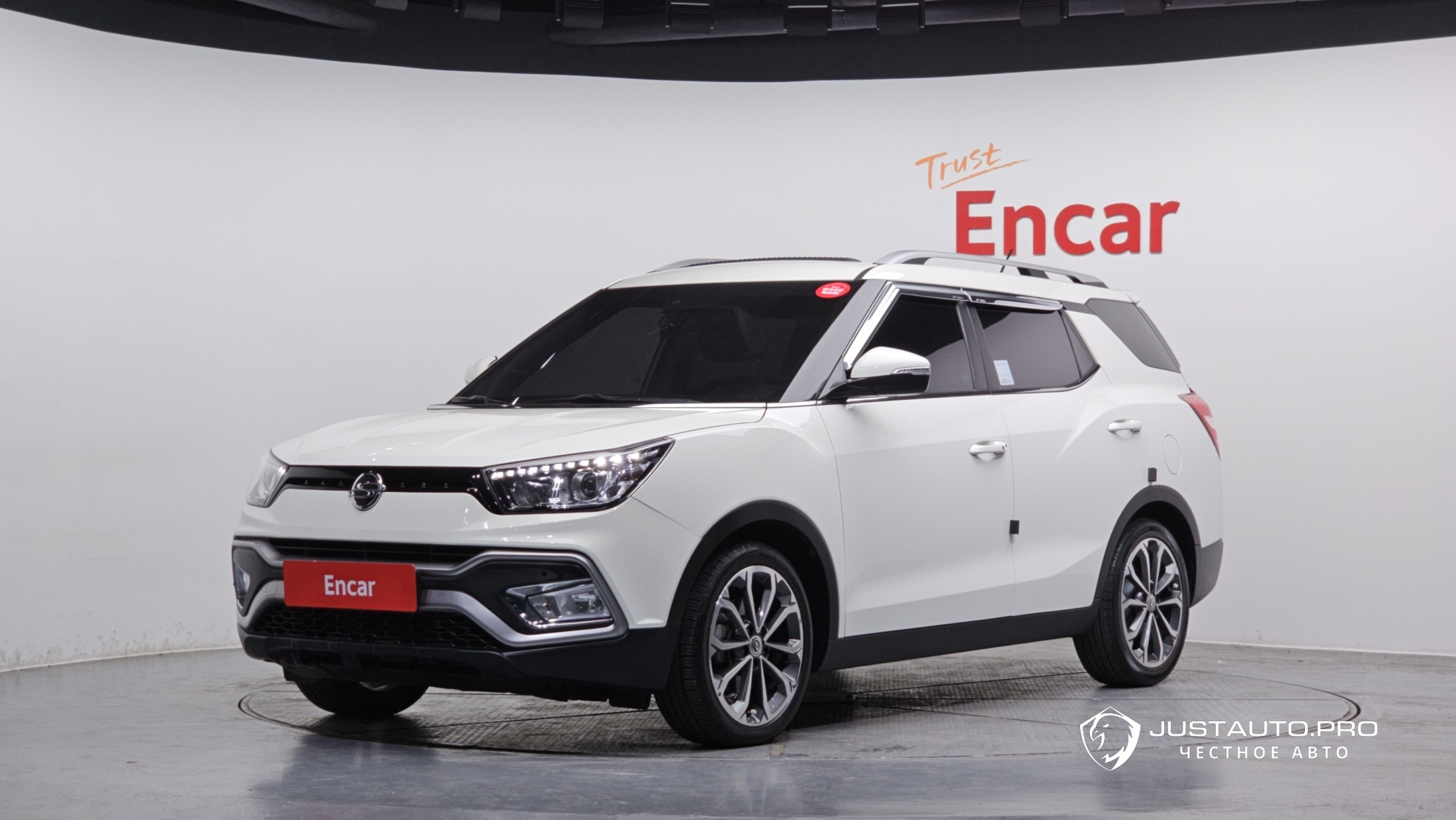 Автомобиль KG_Mobility_Ssangyong TIBOLI