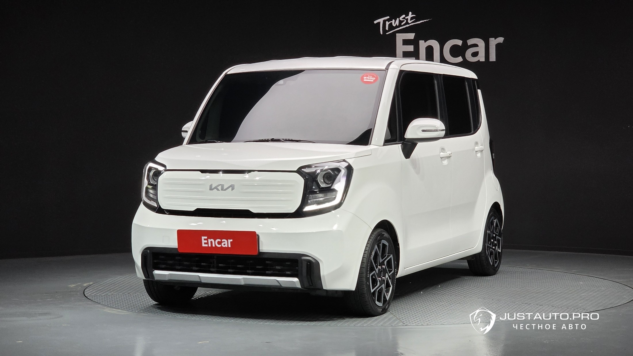 Автомобиль Kia RAY