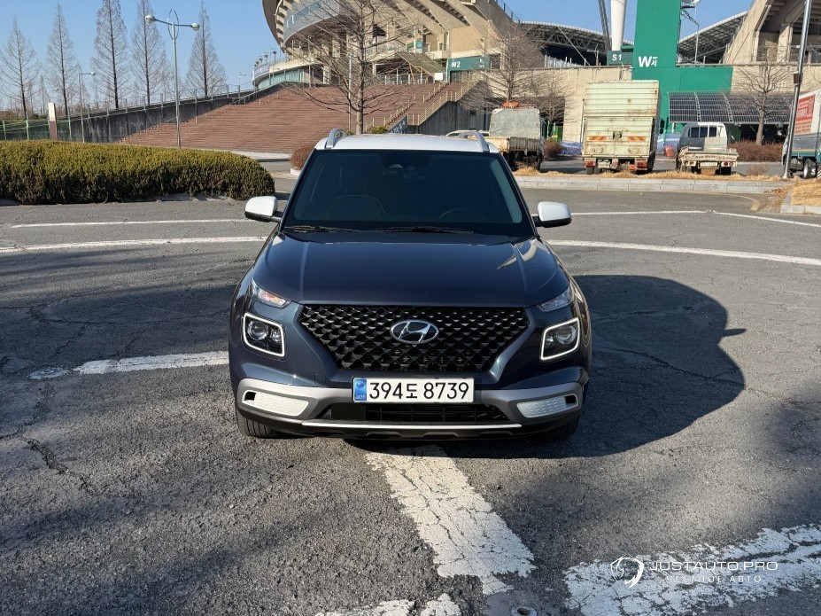 Автомобиль Hyundai Venue