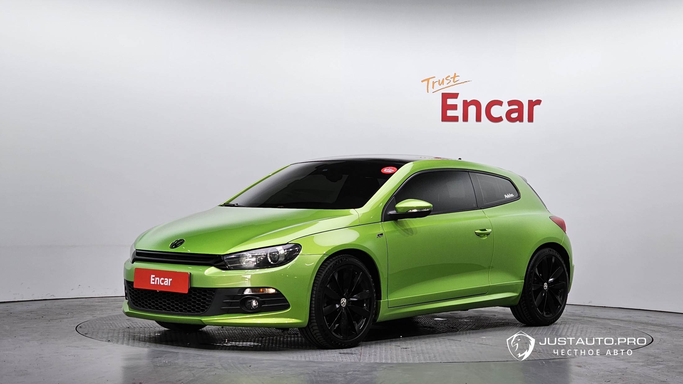 Автомобиль Volkswagen Scirocco