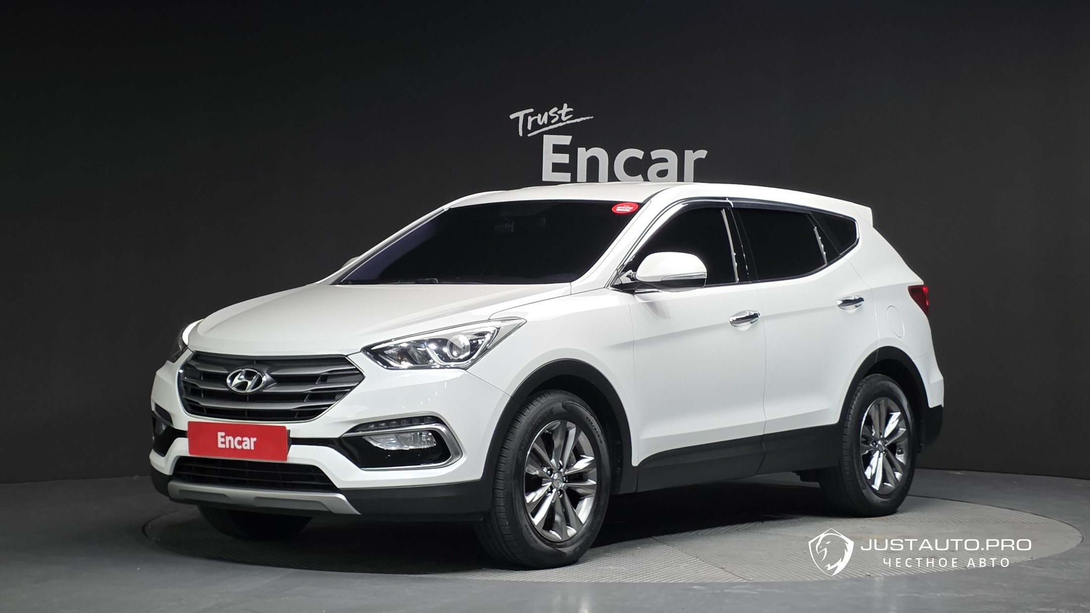 Автомобиль Hyundai Santafe