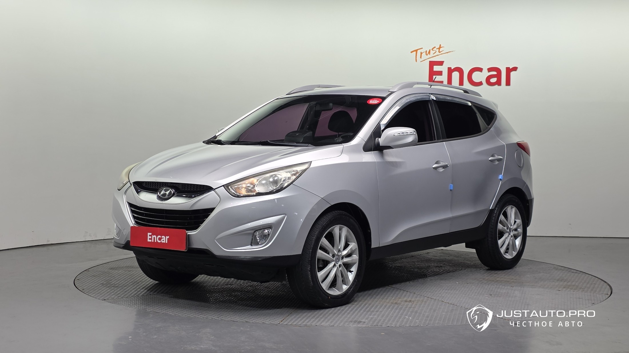 Автомобиль Hyundai Tucson