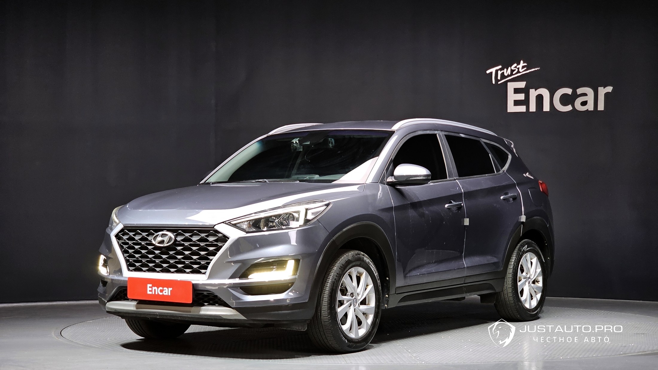 Автомобиль Hyundai Tucson