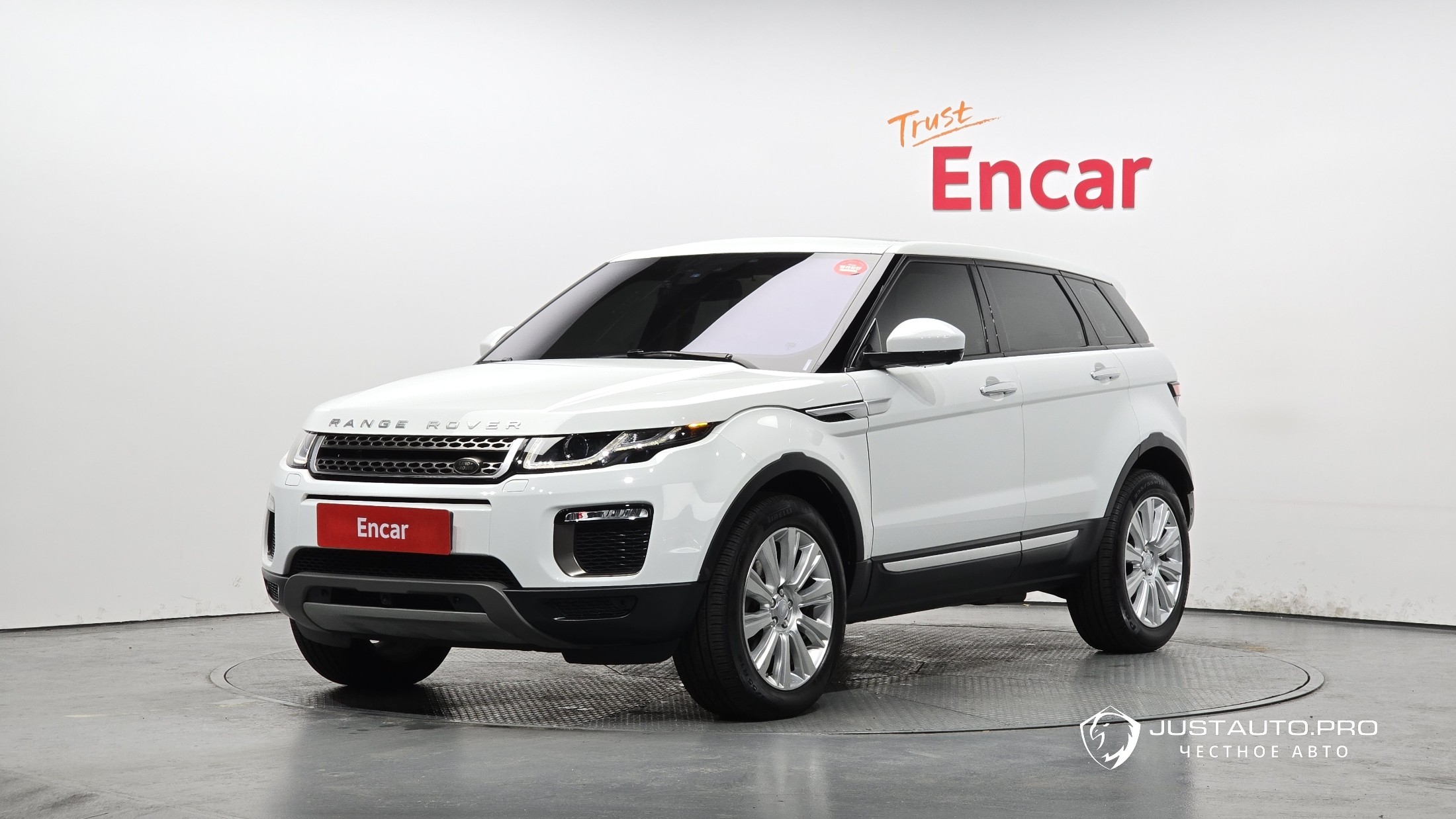Автомобиль Land Rover Range Rover Evoque