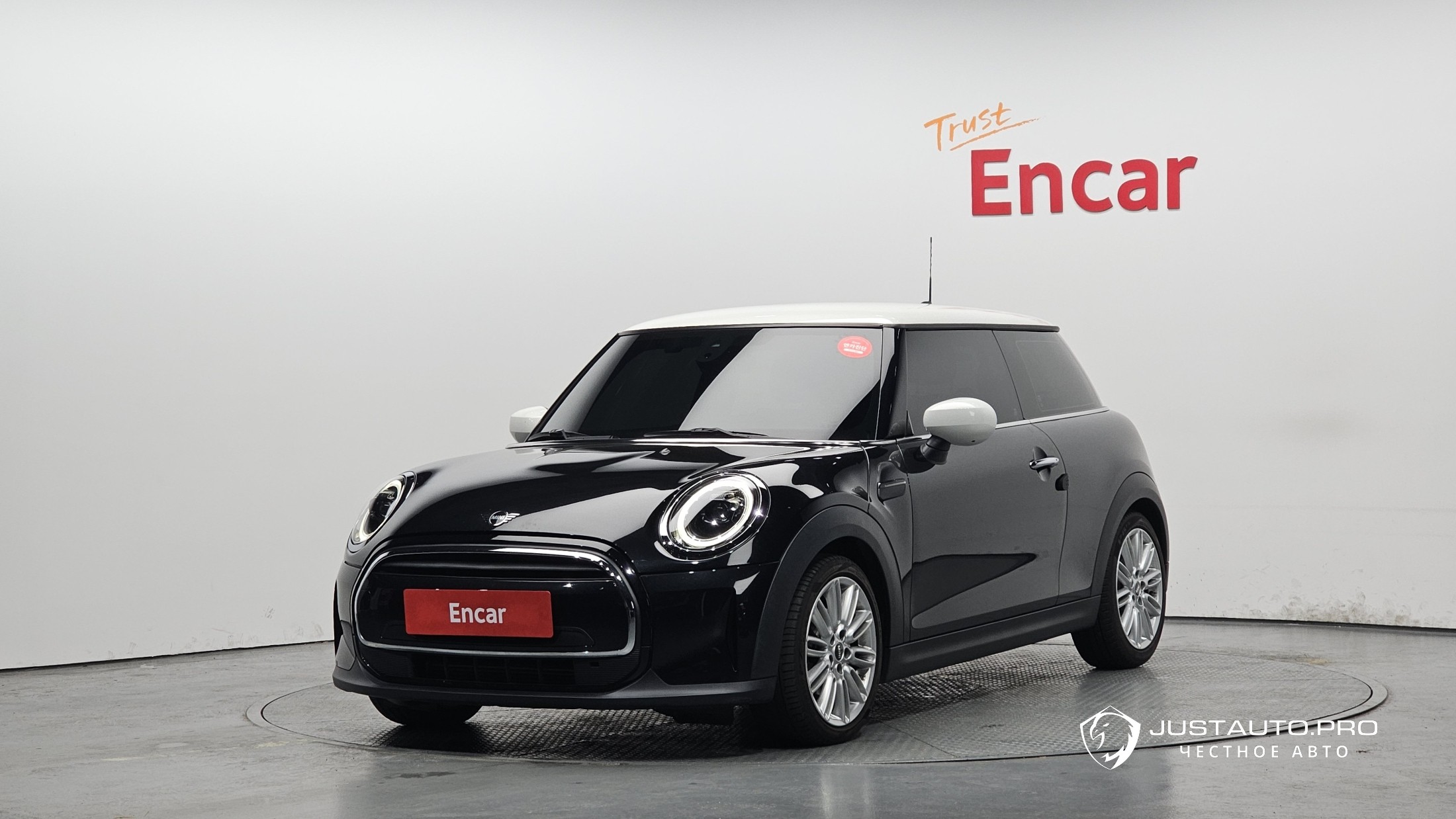 Автомобиль Mini Cooper