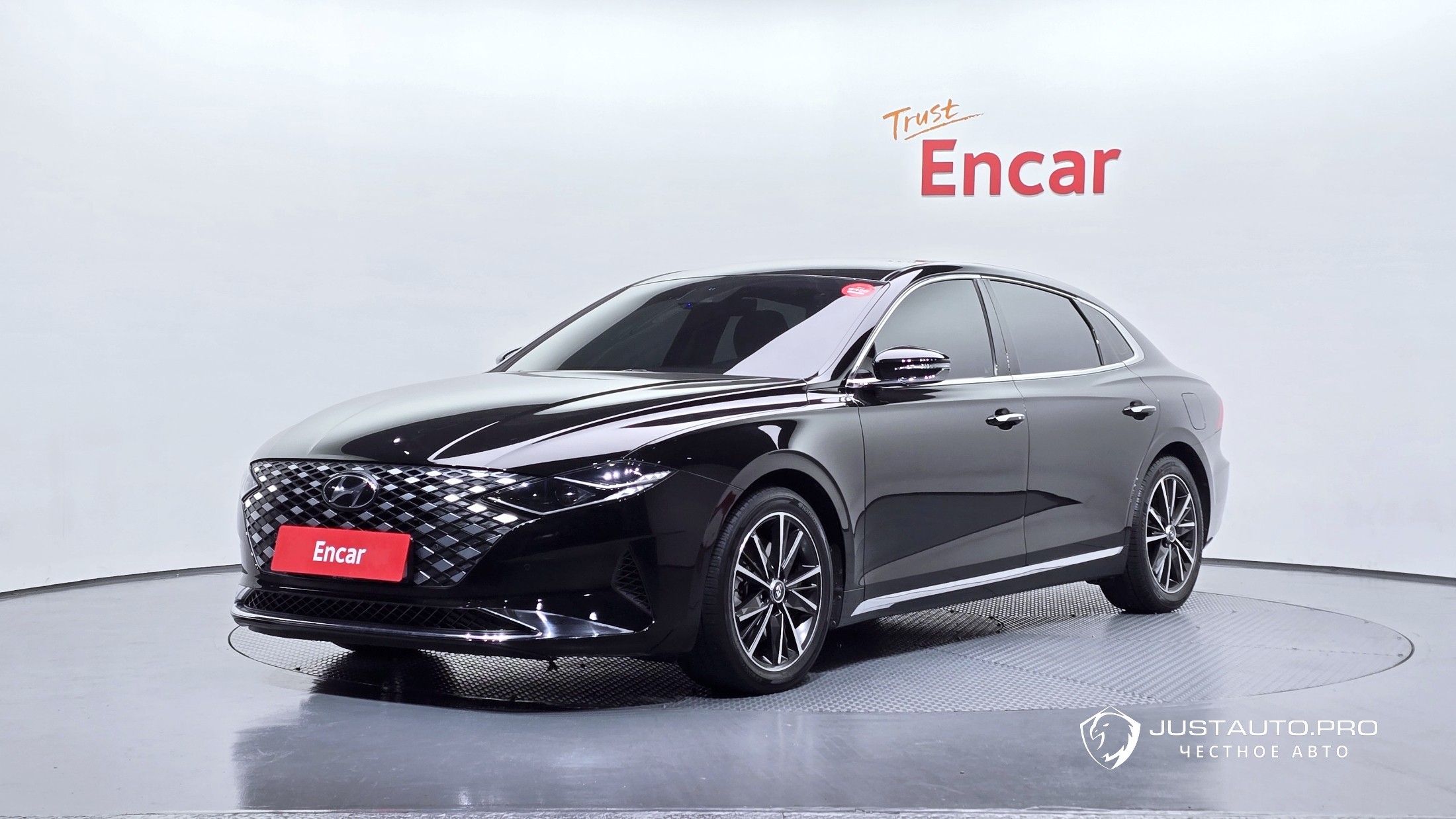 Автомобиль Hyundai Grandeur