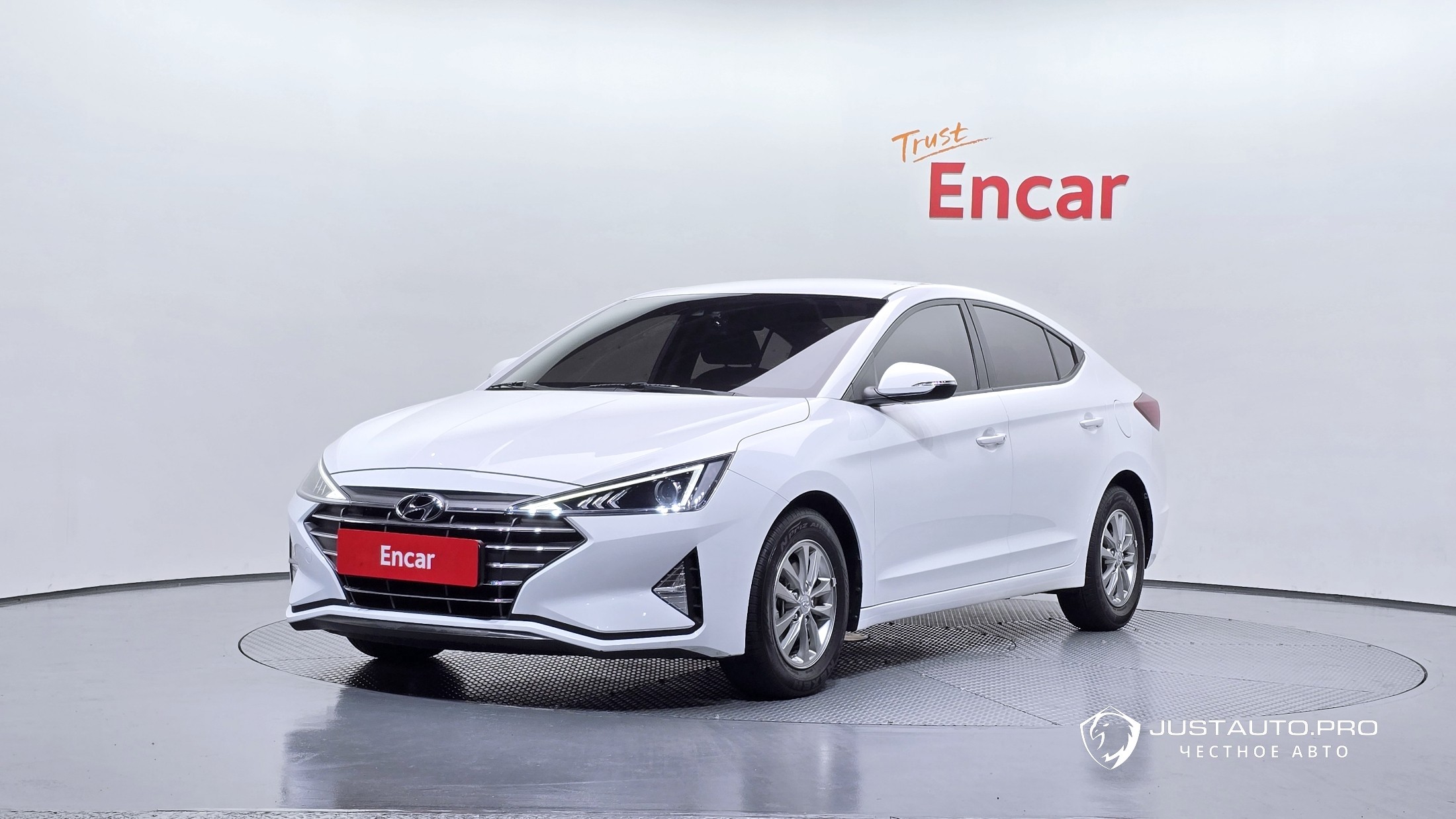 Автомобиль Hyundai AVANTE