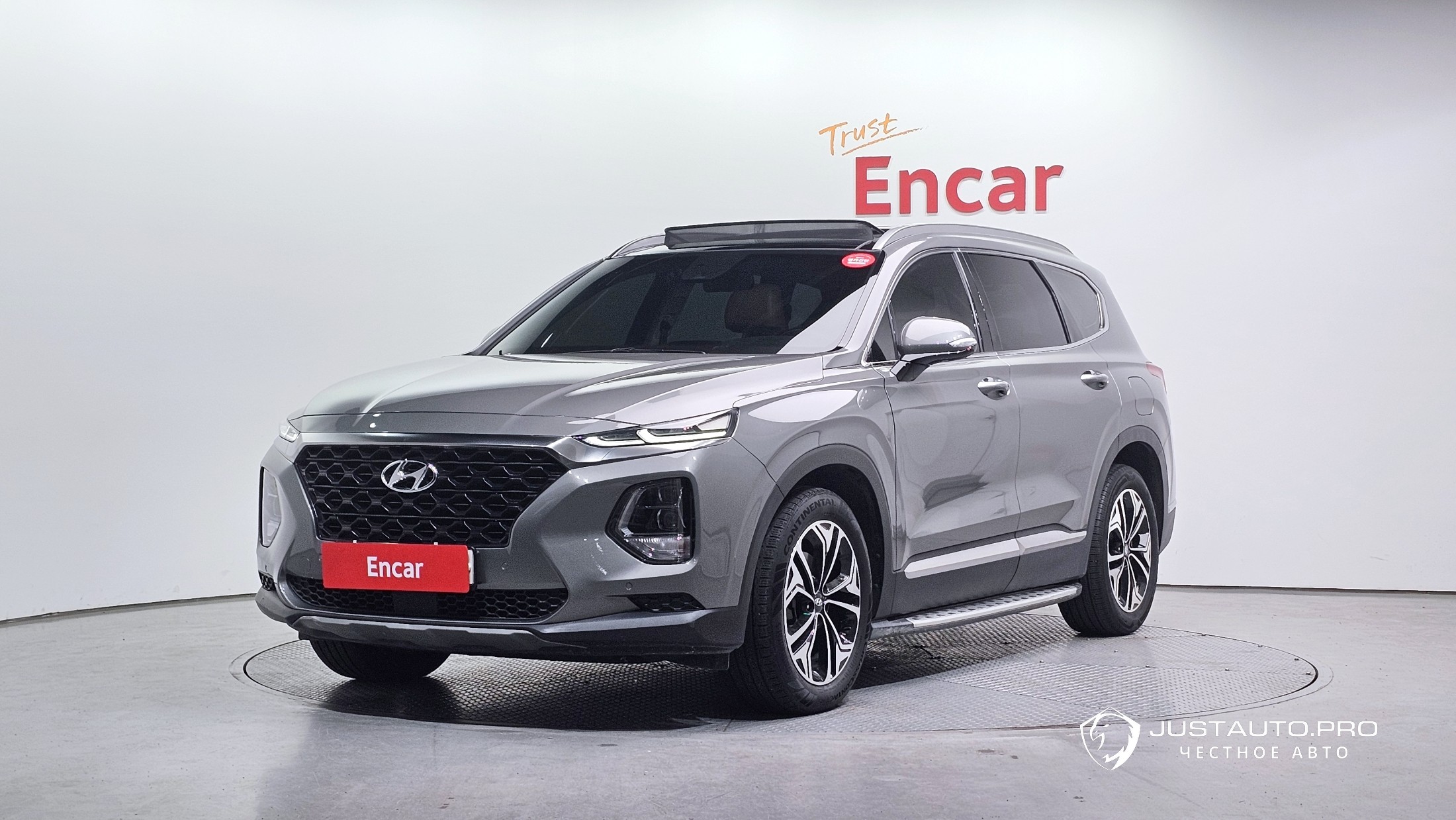 Автомобиль Hyundai Santafe