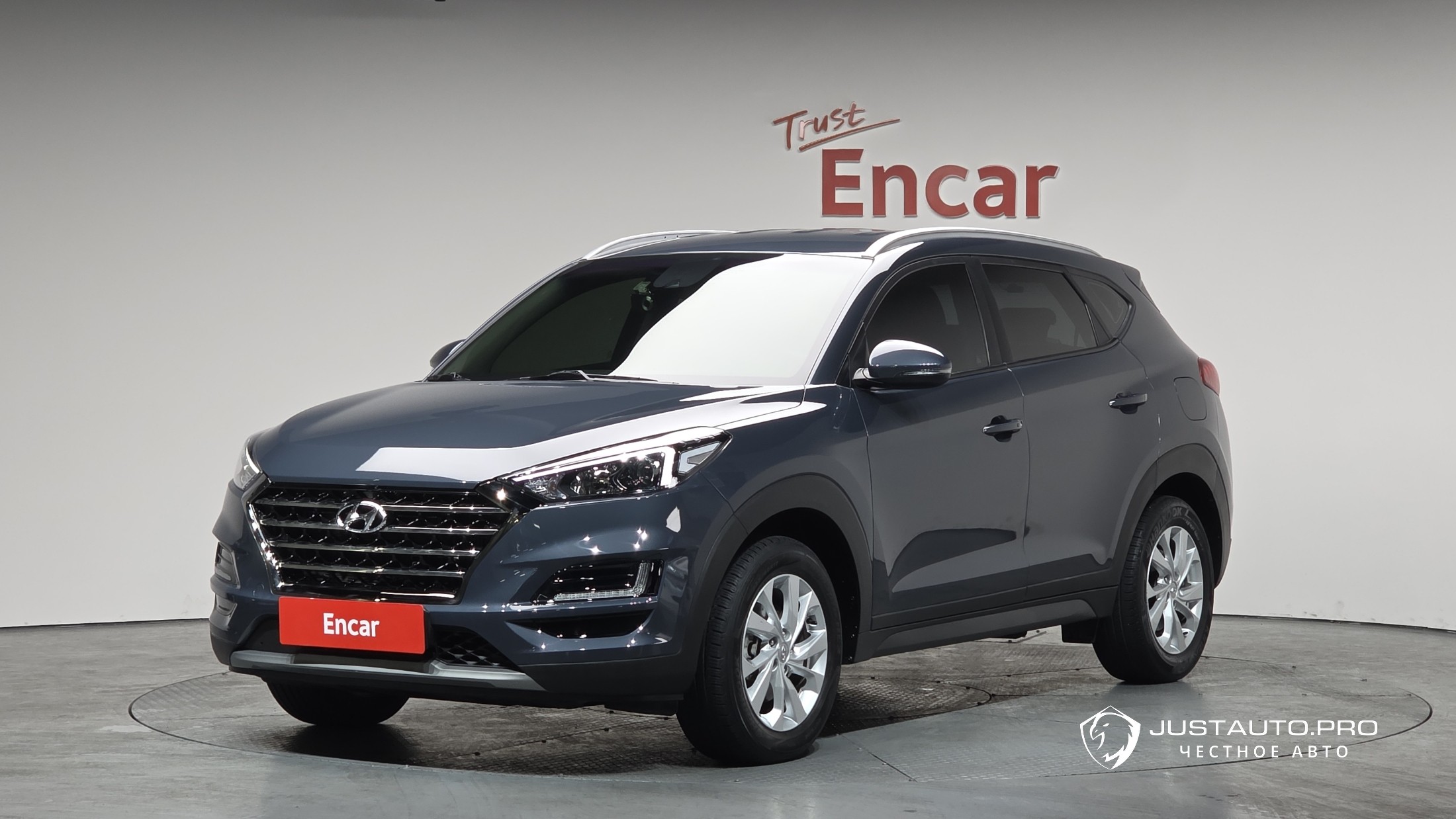 Автомобиль Hyundai Tucson