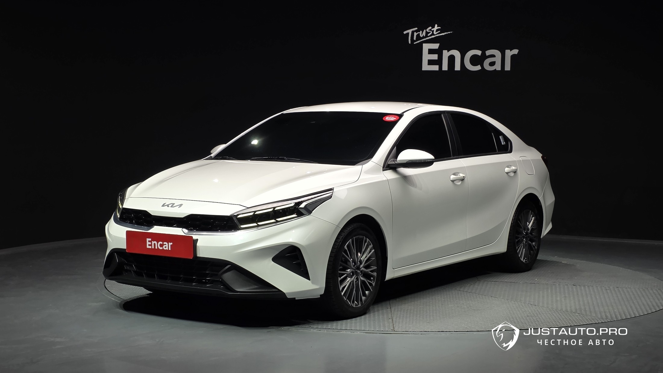 Автомобиль Kia K3