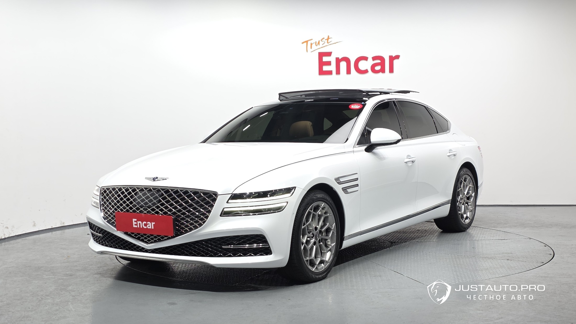 Автомобиль Genesis G80