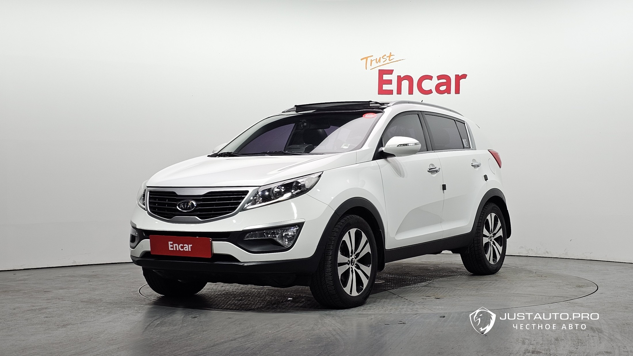 Автомобиль Kia Sportage