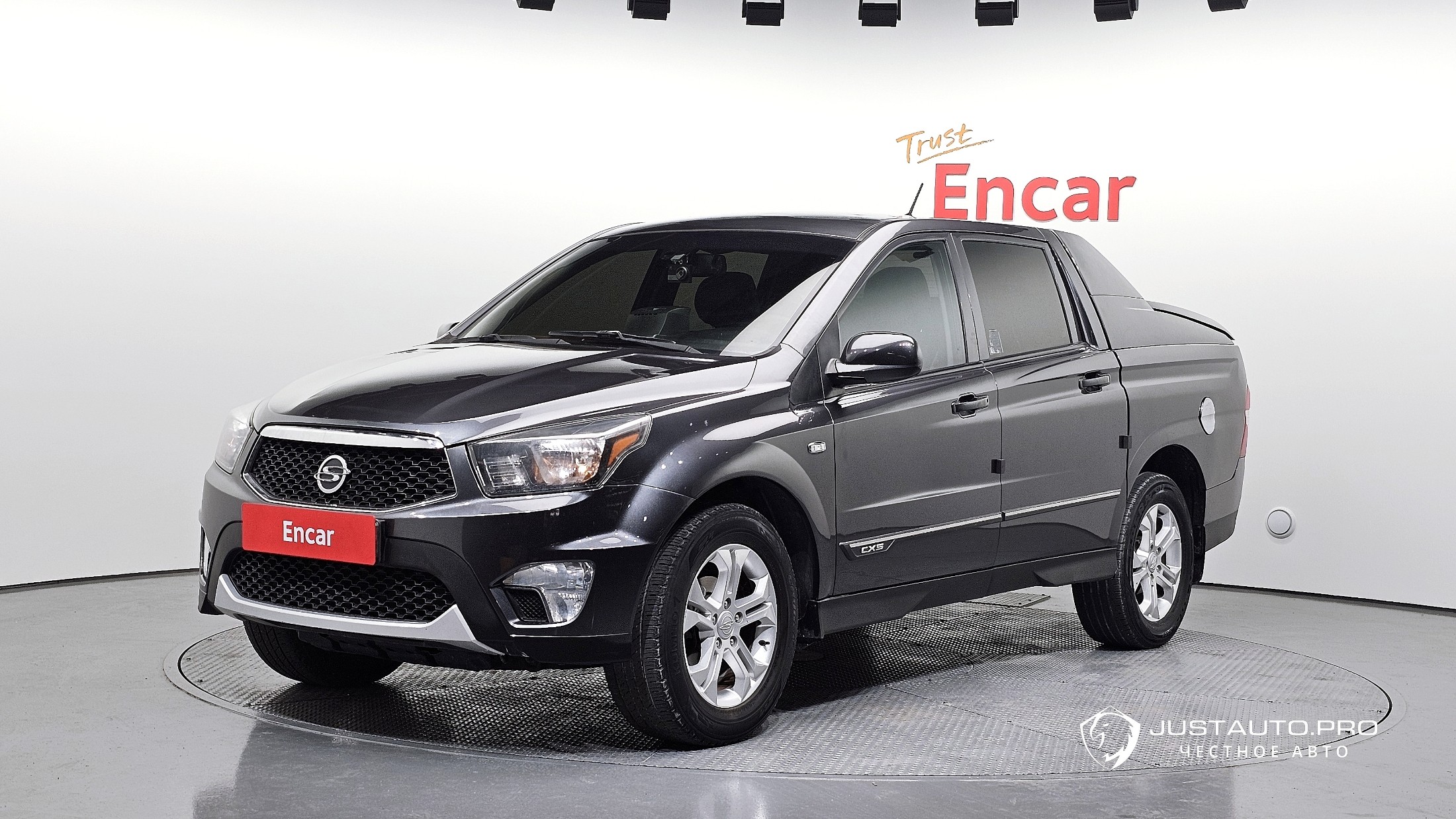 Автомобиль KG_Mobility_Ssangyong KORANDO