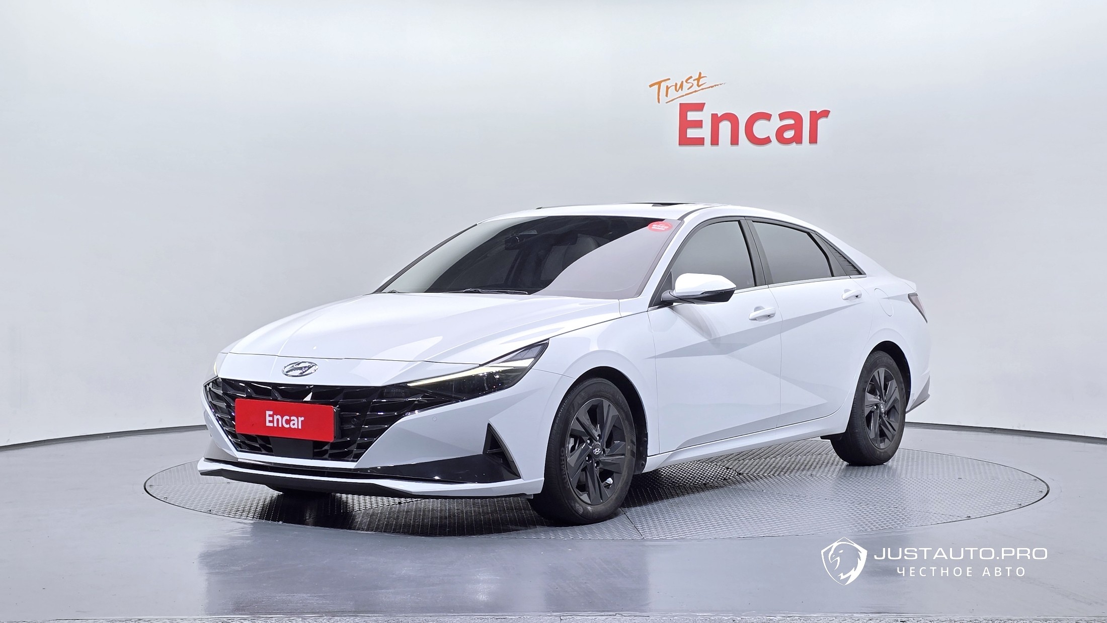 Автомобиль Hyundai AVANTE