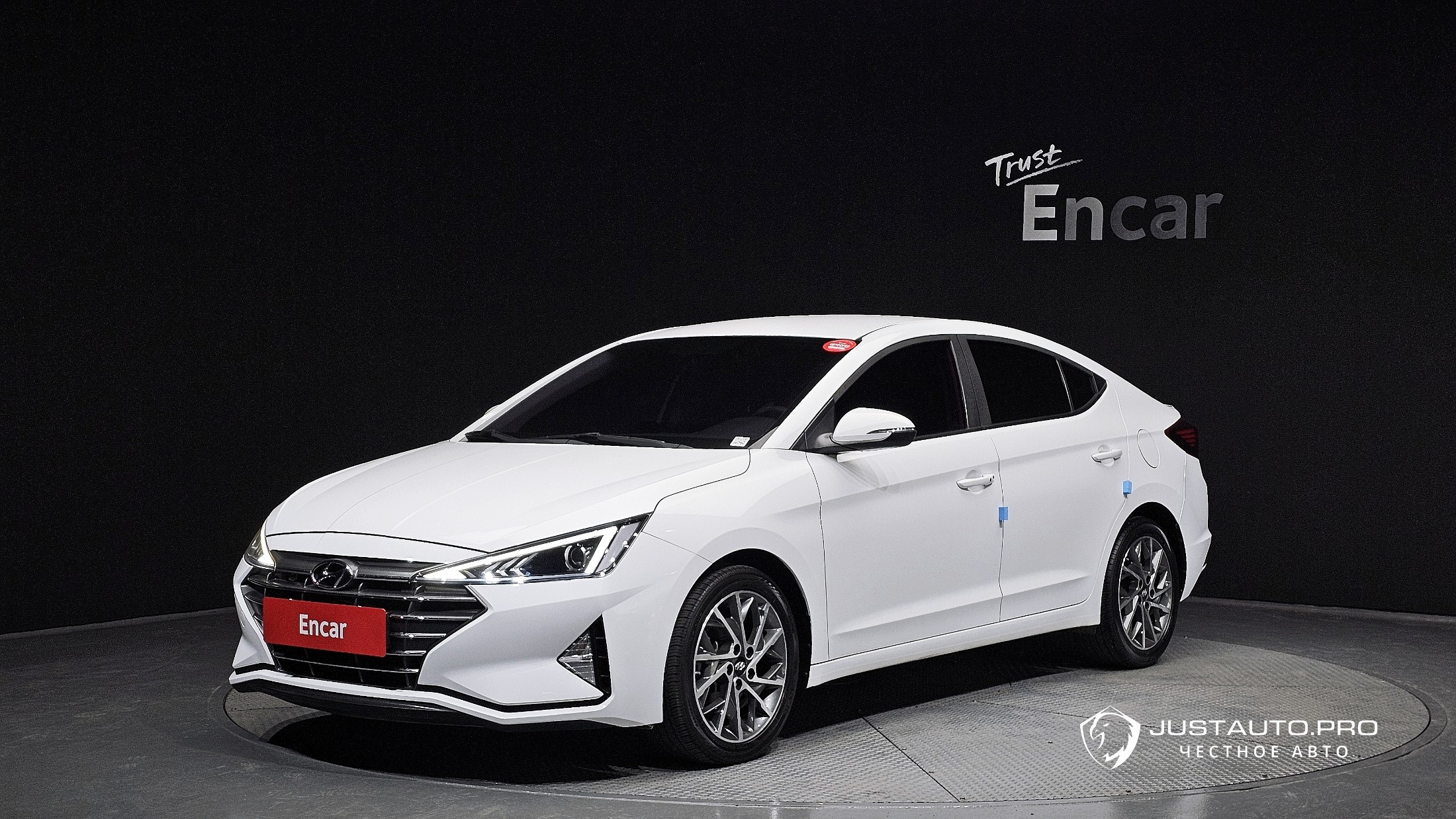Автомобиль Hyundai AVANTE