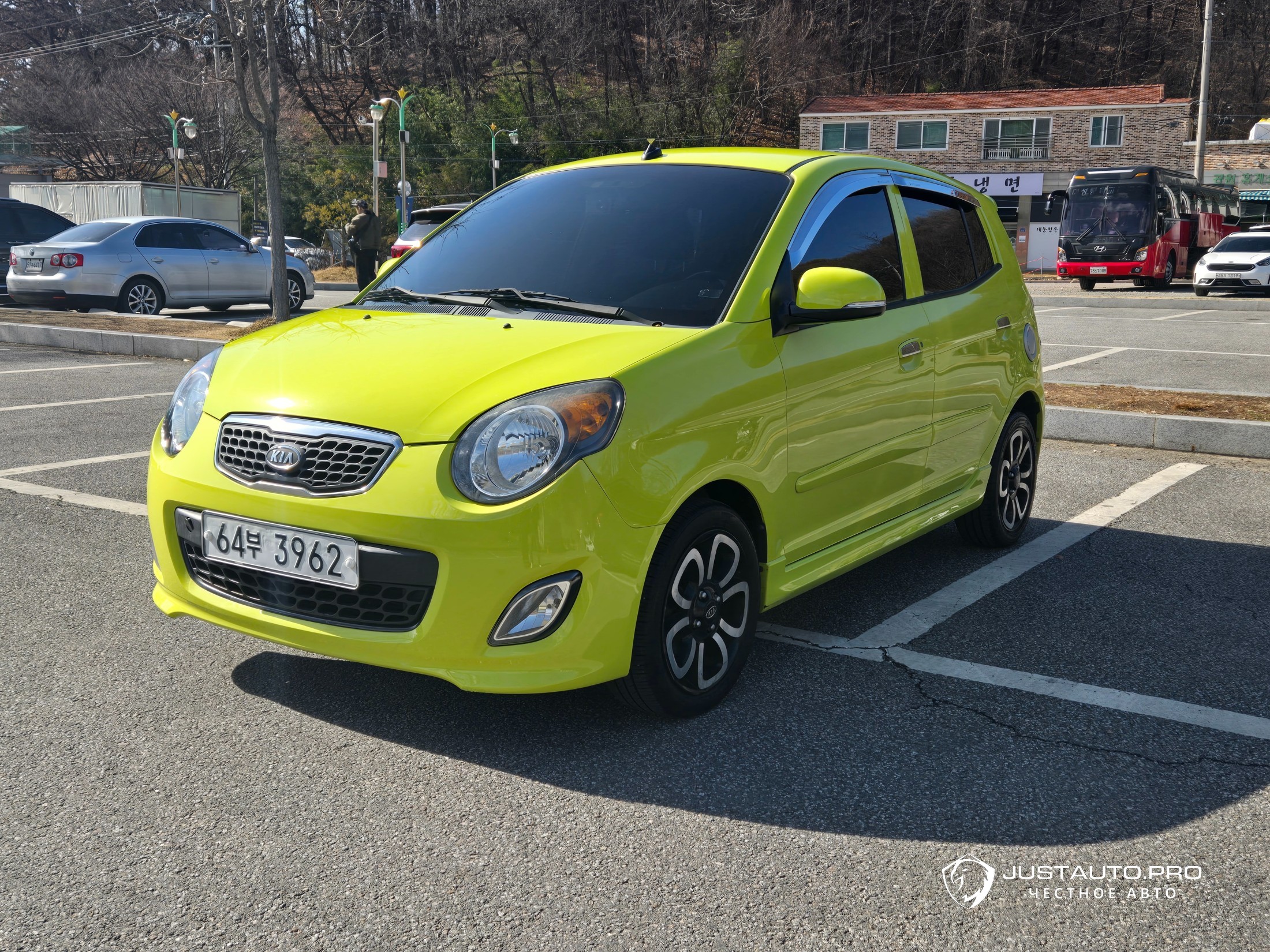 Автомобиль Kia morning