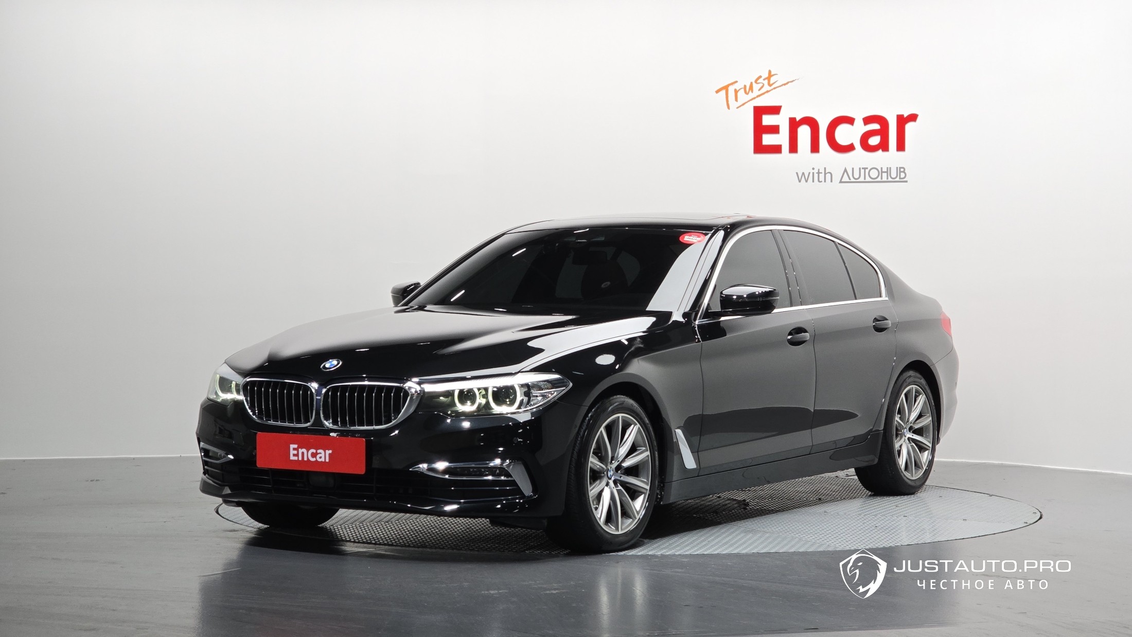 Автомобиль BMW 5-Series