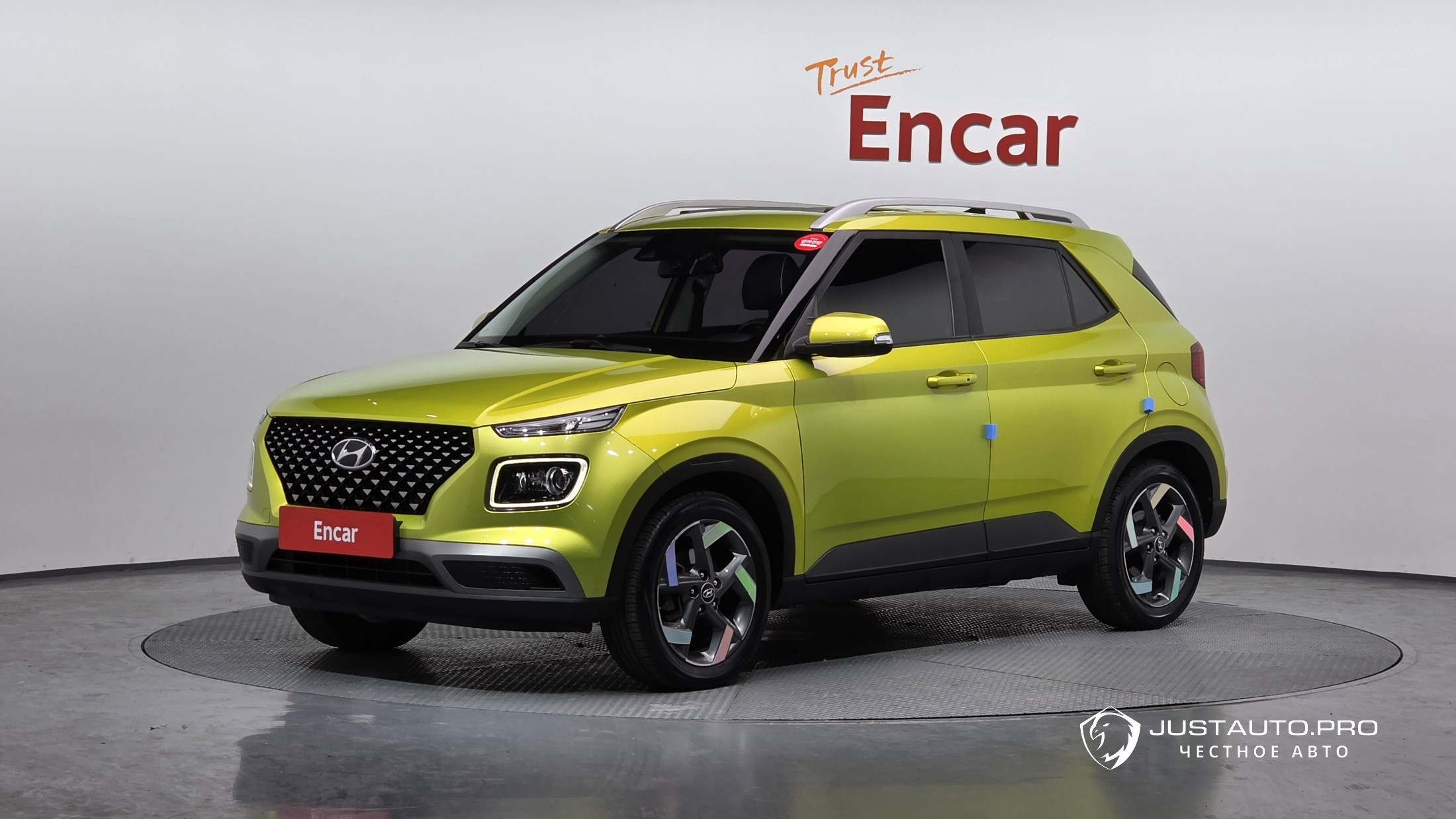 Автомобиль Hyundai Venue