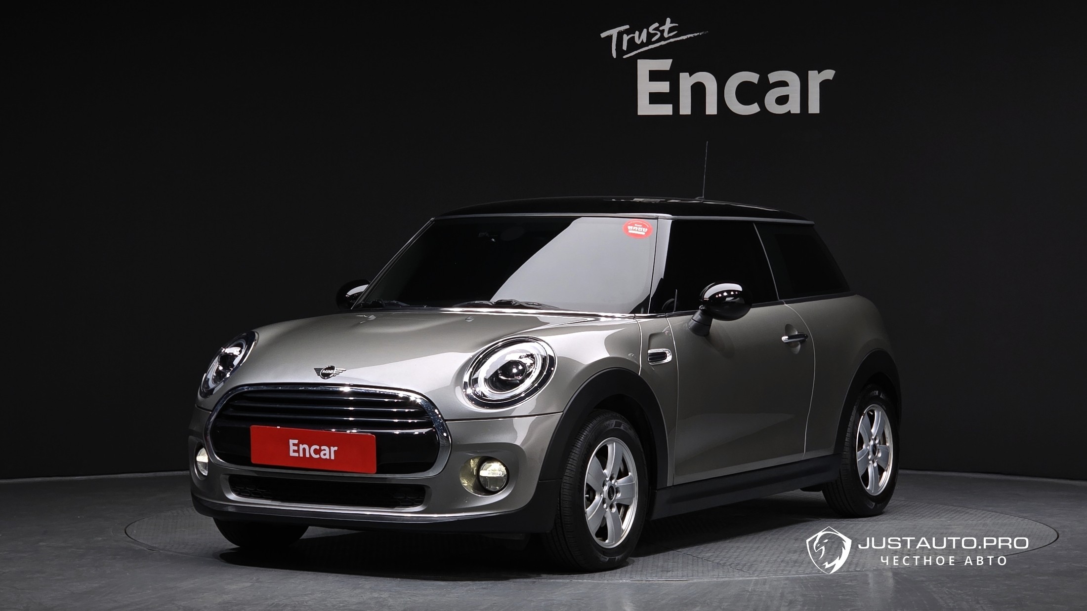 Автомобиль Mini Cooper