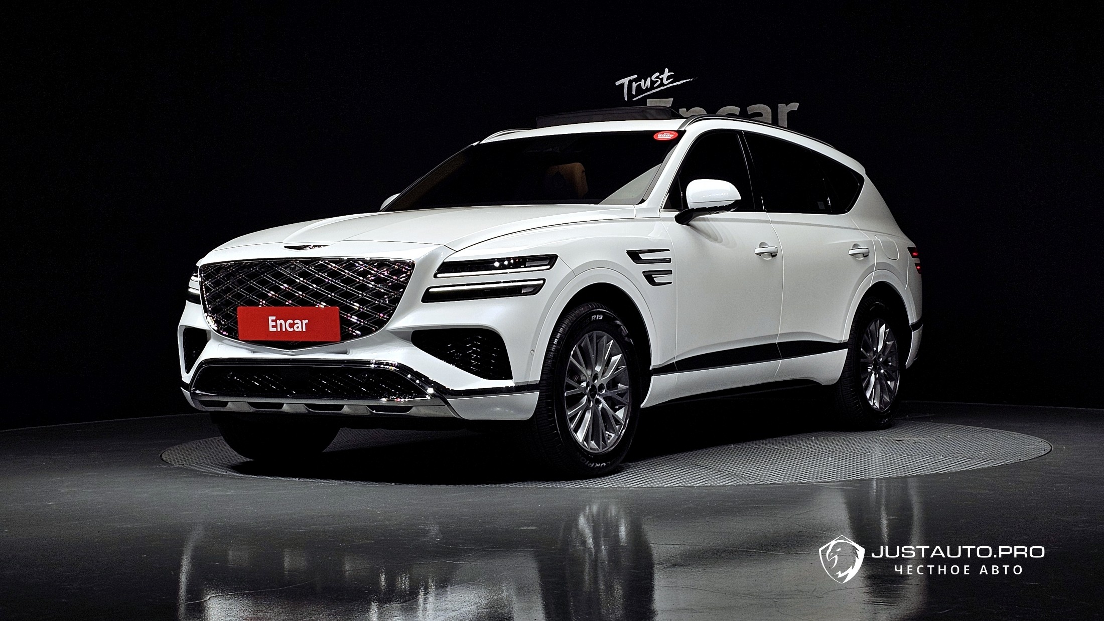 Автомобиль Genesis GV80