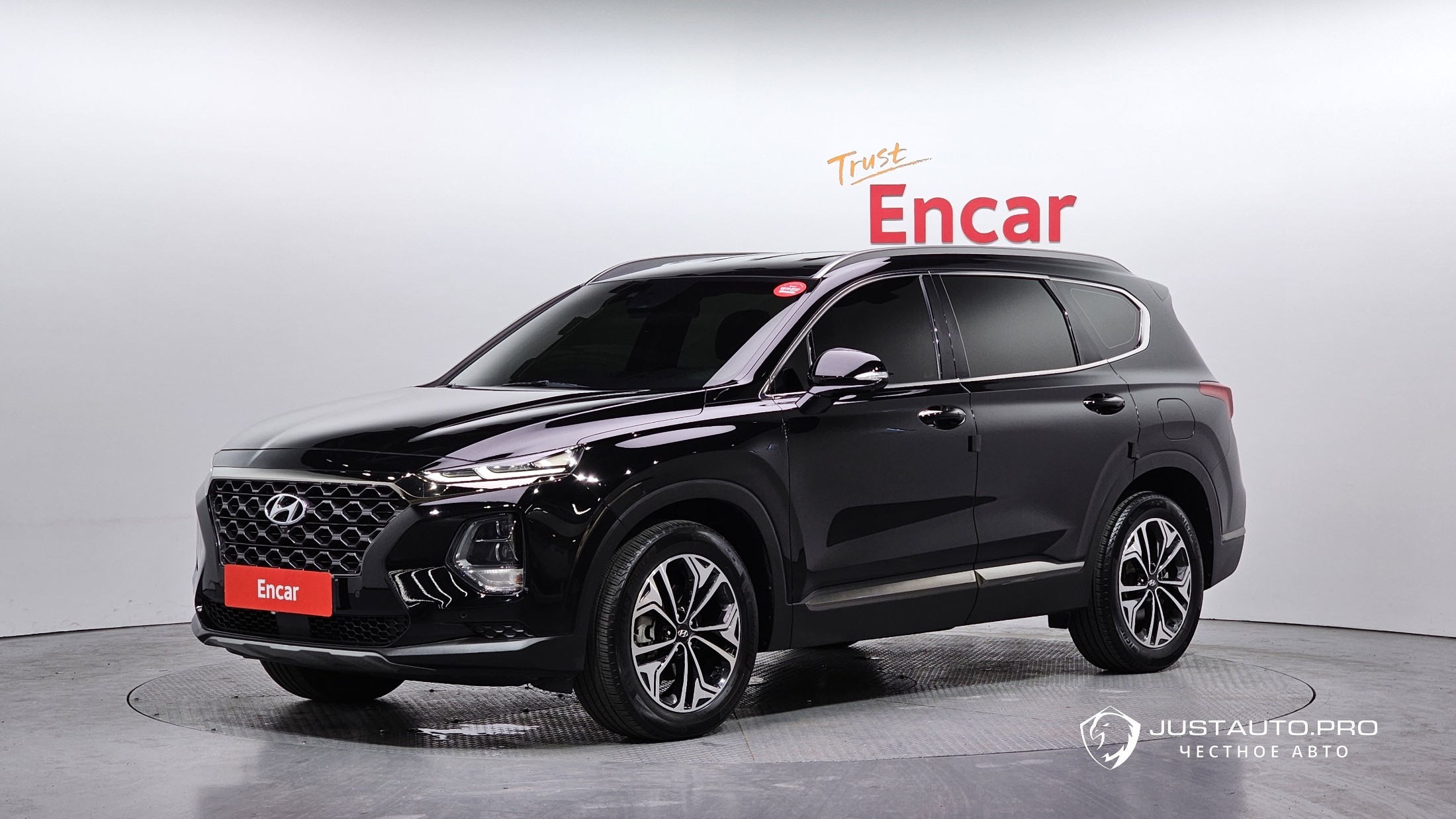 Автомобиль Hyundai Santafe