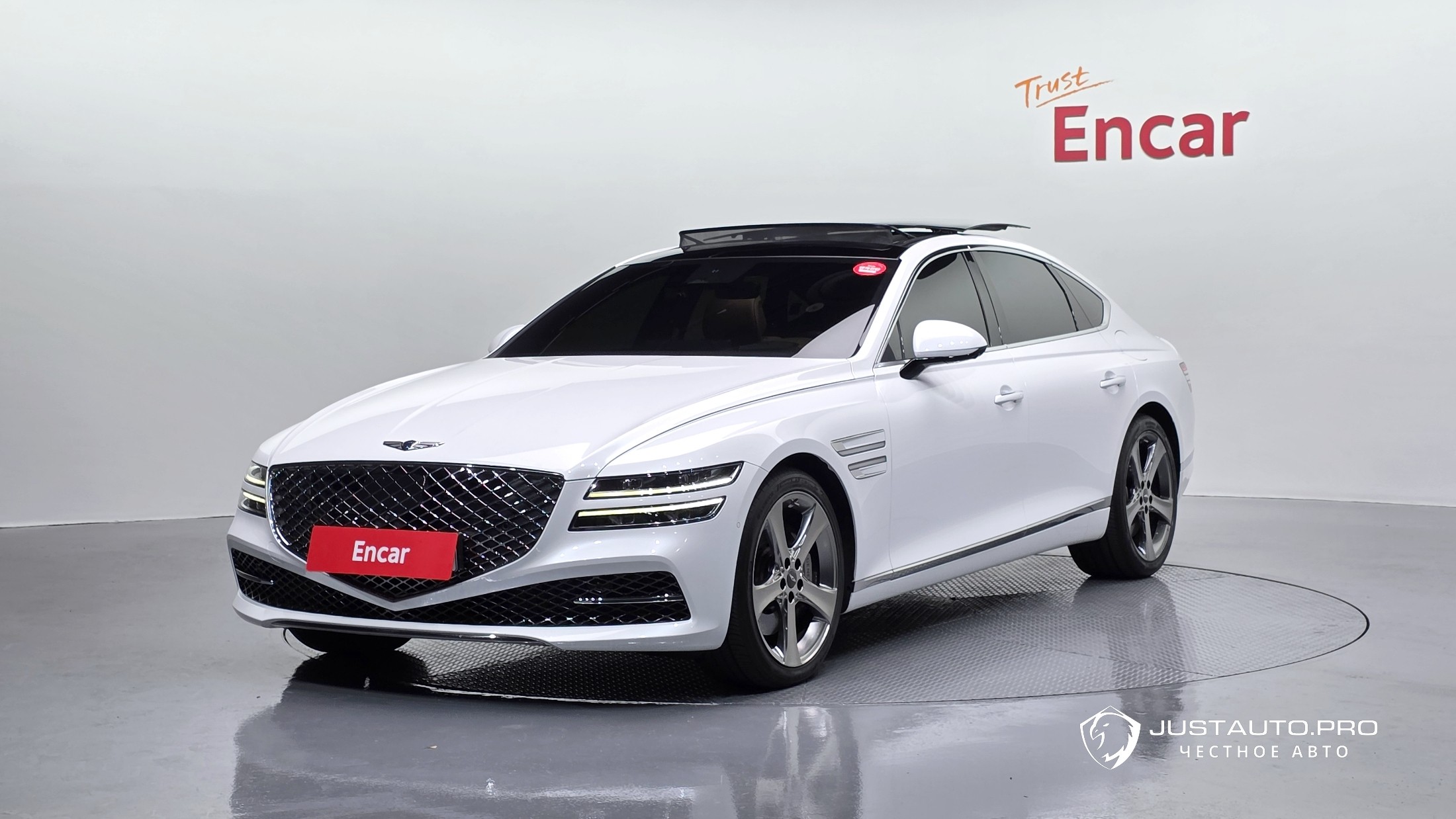 Автомобиль Genesis G80